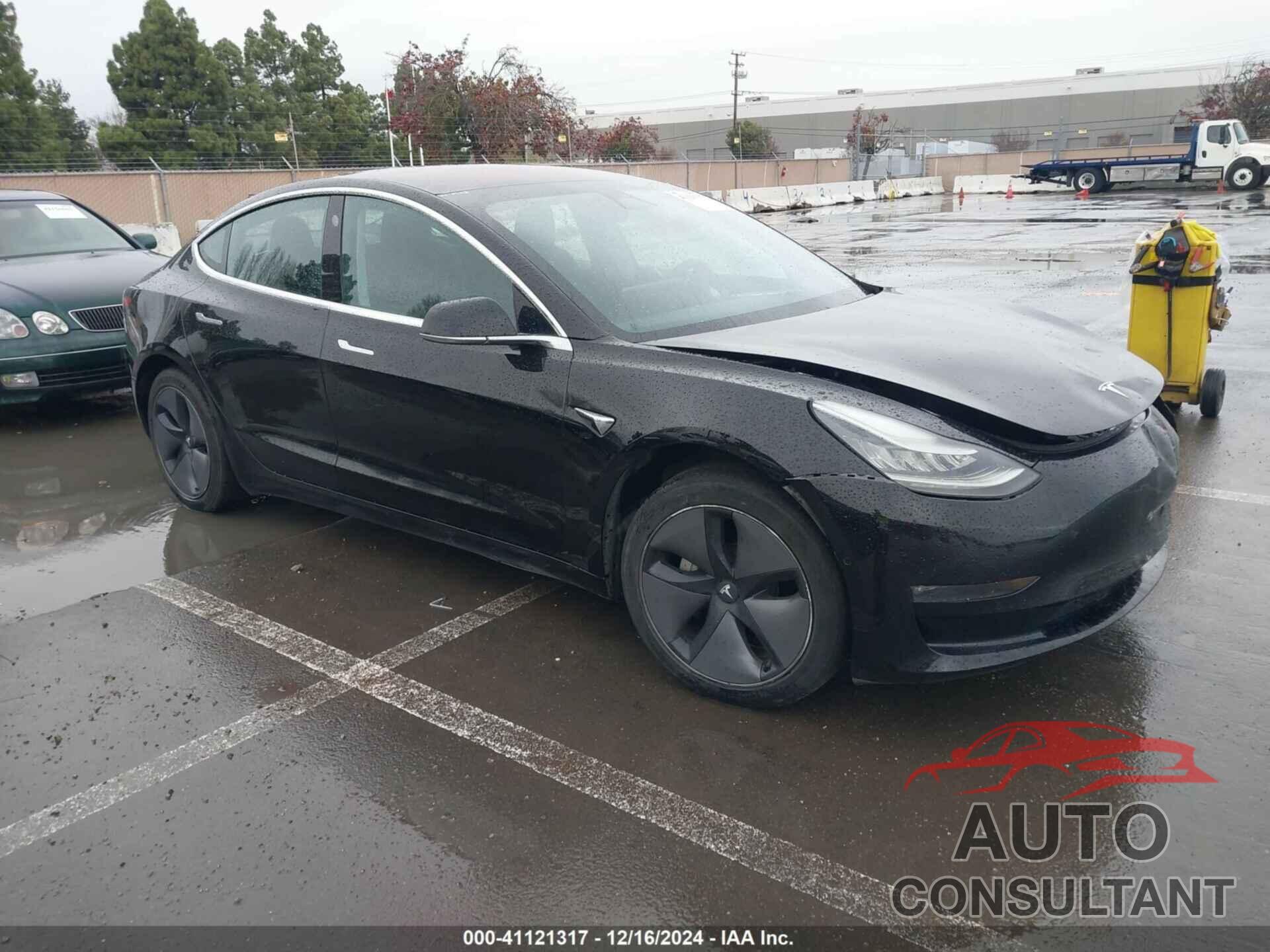 TESLA MODEL 3 2018 - 5YJ3E1EA2JF152077