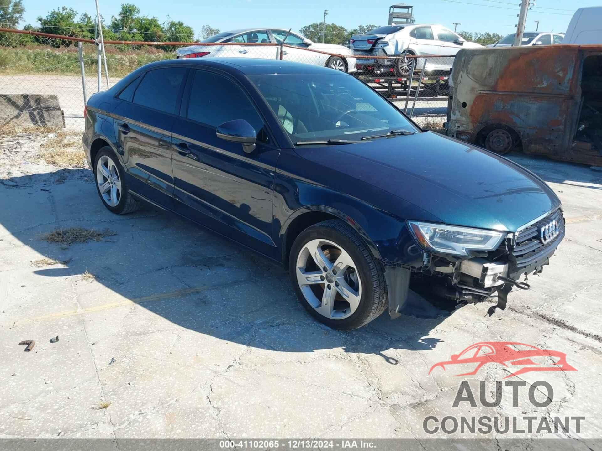 AUDI A3 2018 - WAUAUGFF8J1015531