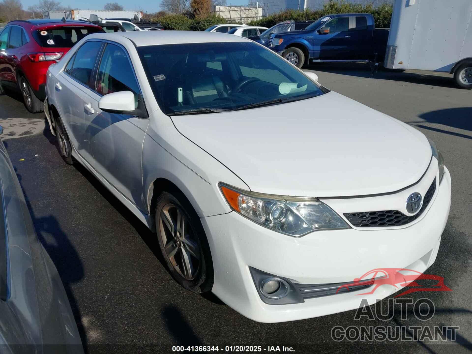 TOYOTA CAMRY 2014 - 4T1BF1FK3EU840551