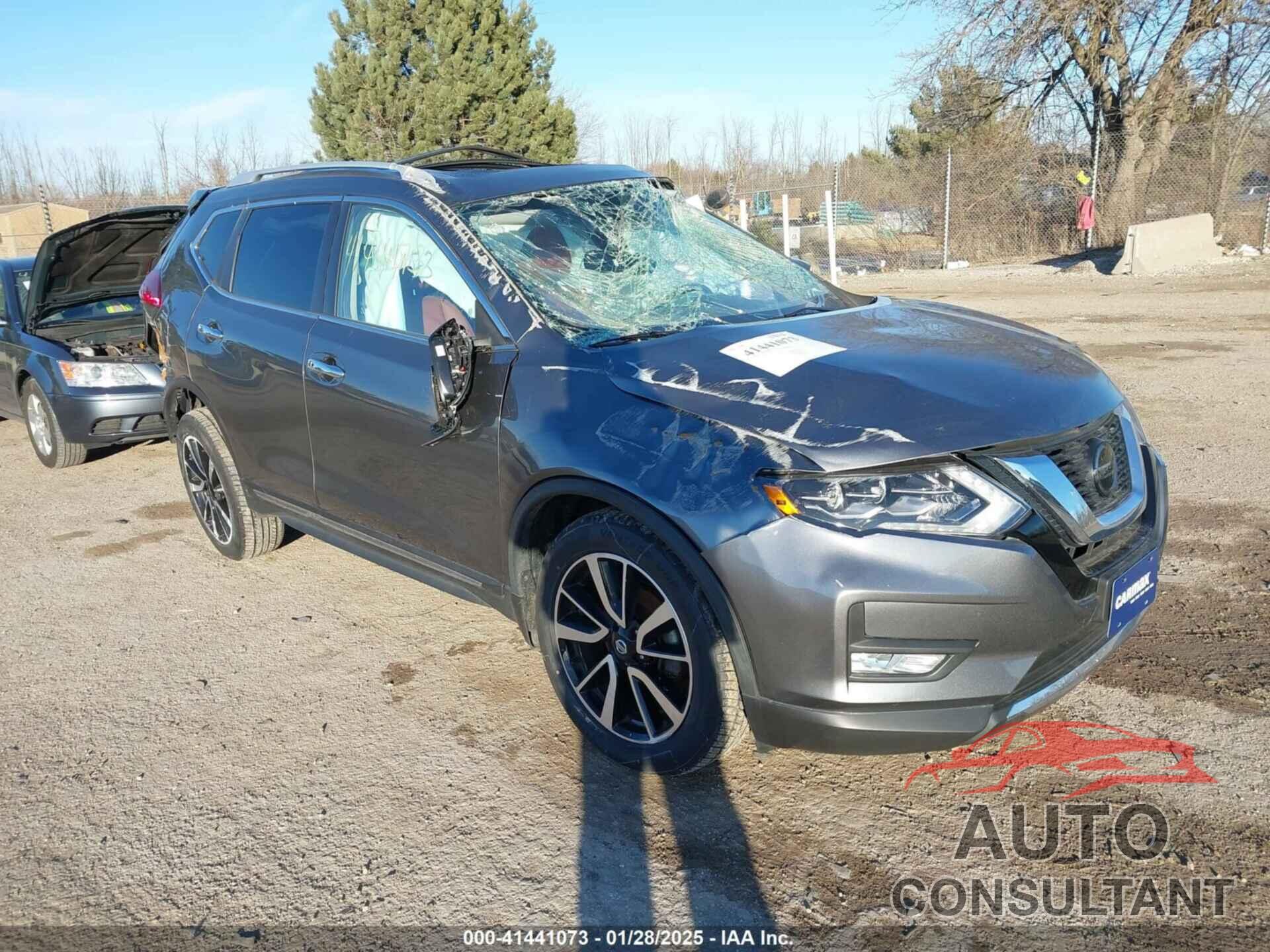 NISSAN ROGUE 2018 - JN8AT2MV8JW324944