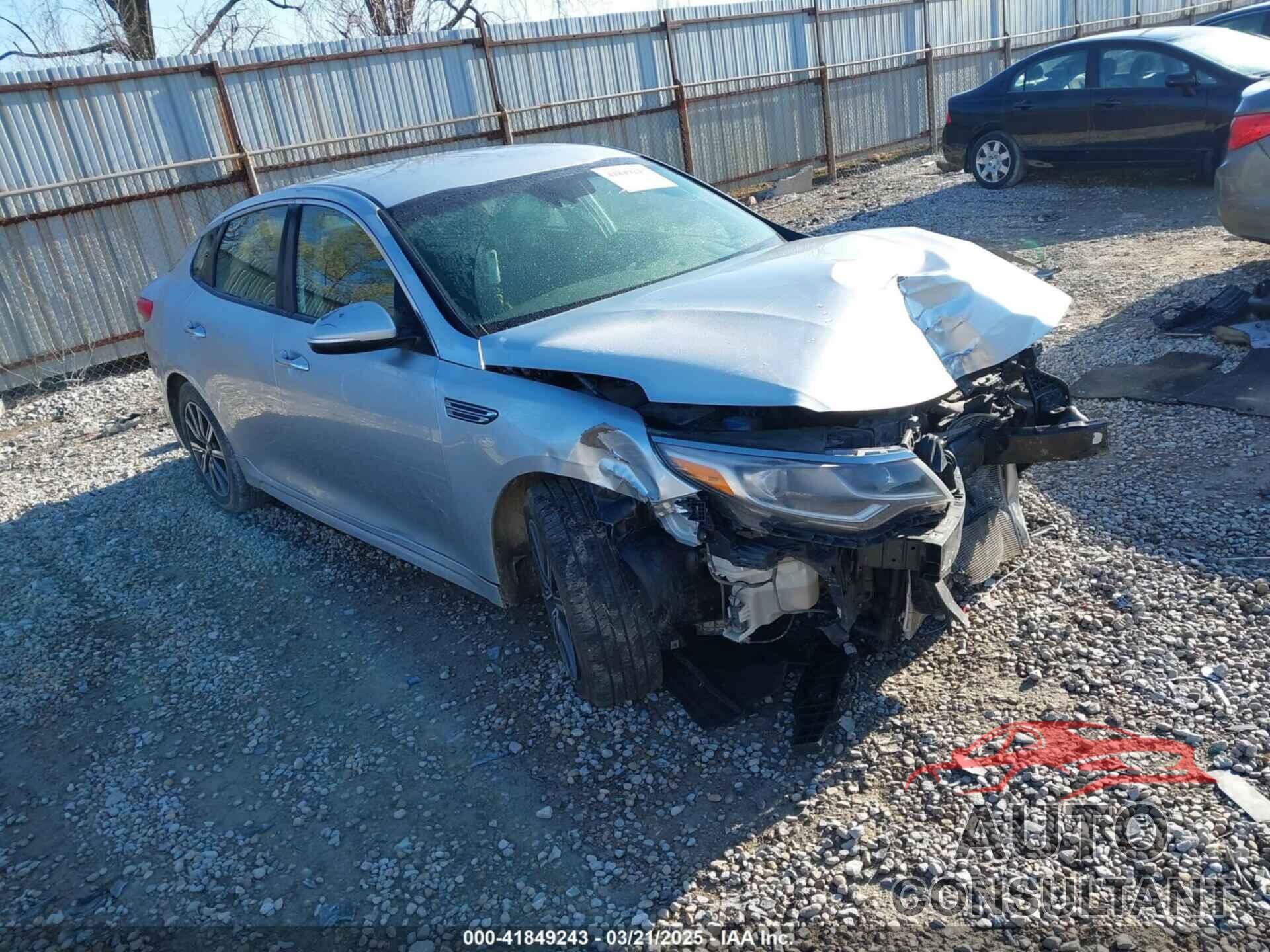 KIA OPTIMA 2019 - 5XXGT4L35KG359896