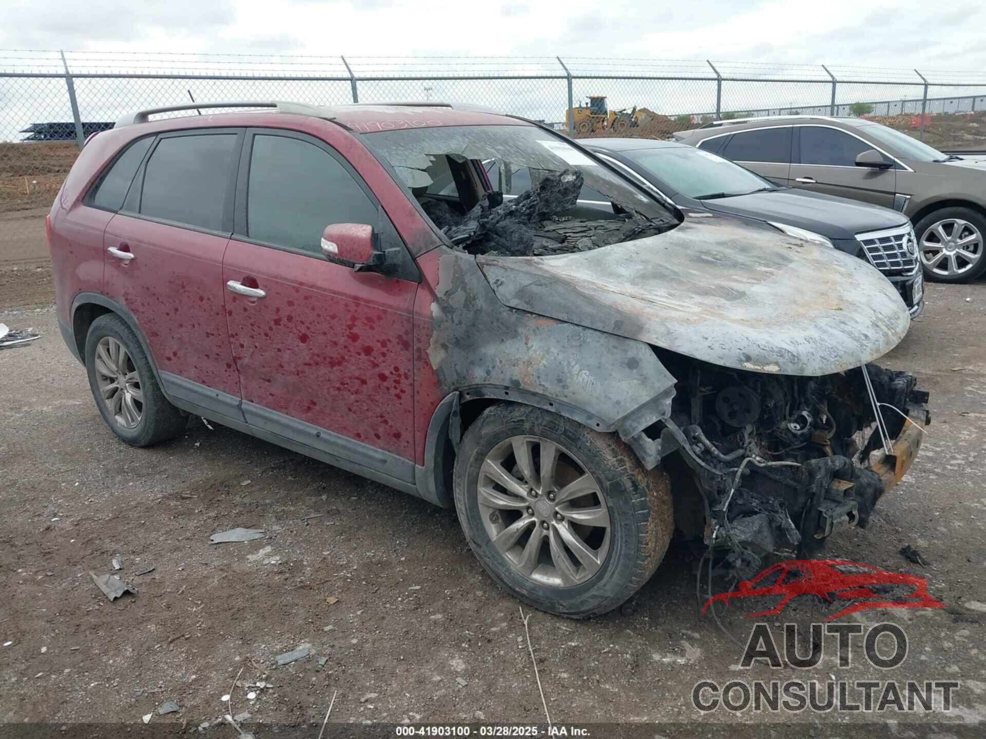 KIA SORENTO 2011 - 5XYKU3A10BG066695