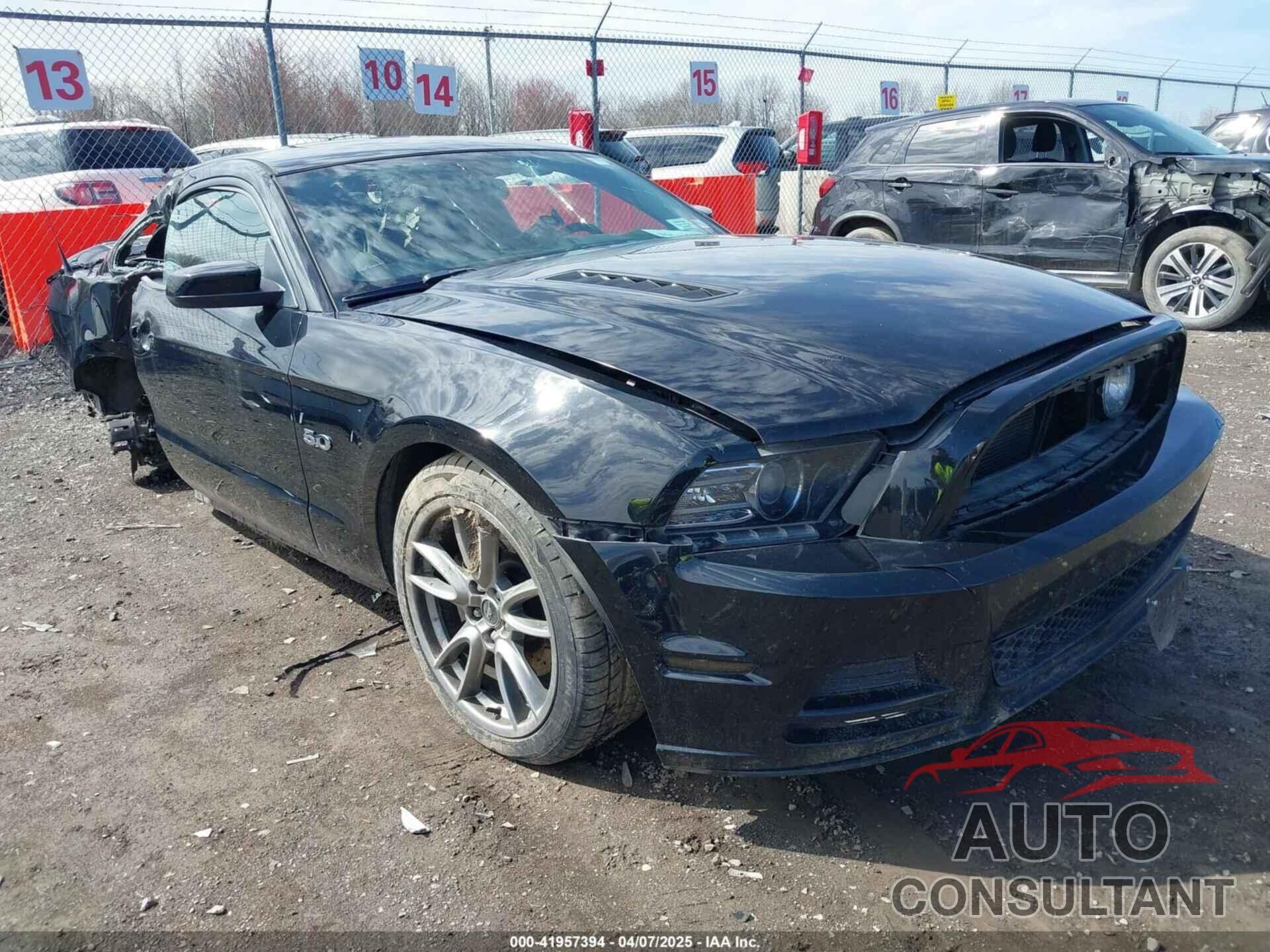 FORD MUSTANG 2014 - 1ZVBP8CF3E5201000