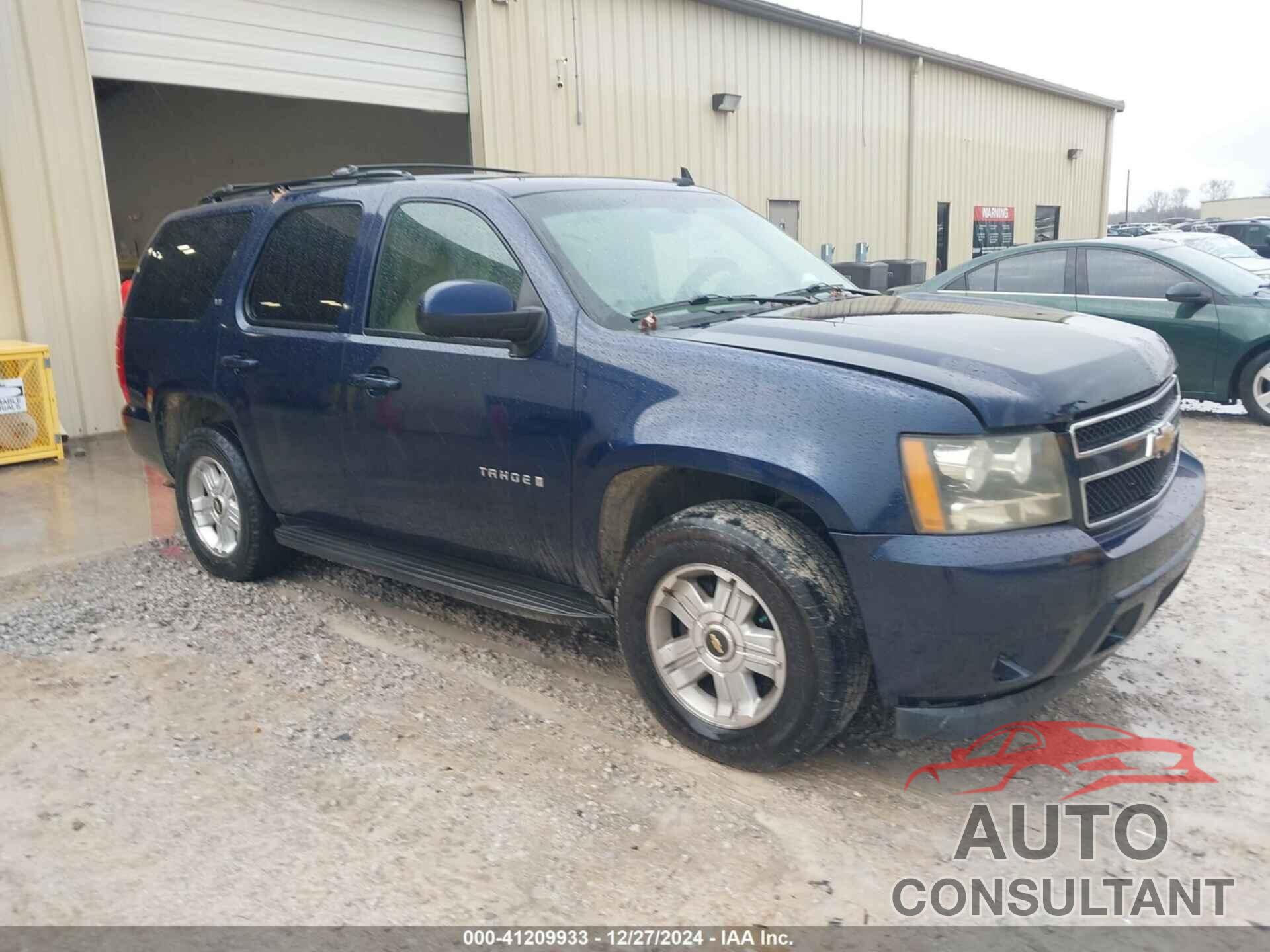 CHEVROLET TAHOE 2009 - 1GNEC23399R221885