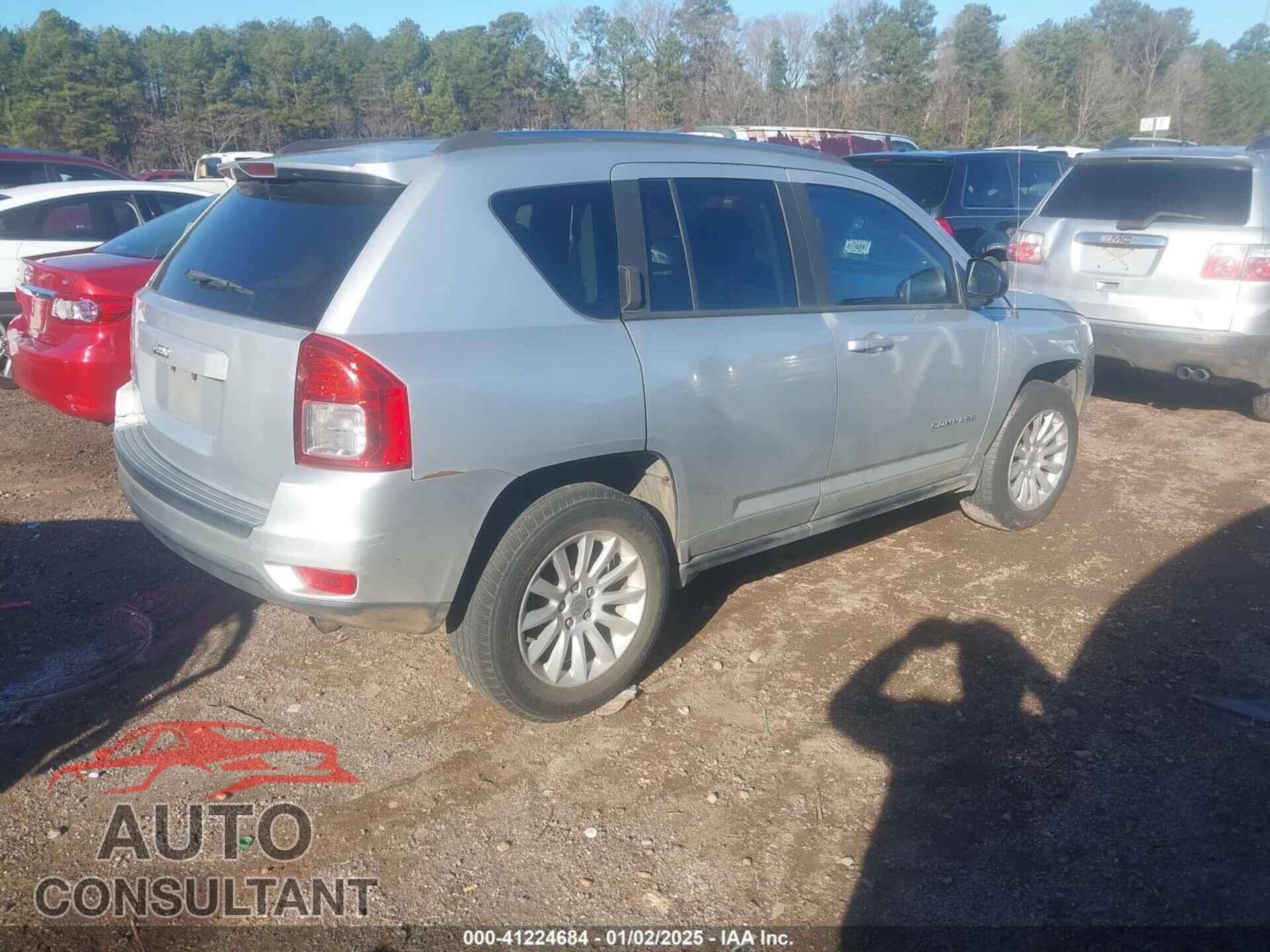JEEP COMPASS 2011 - 1J4NF1FB7BD248352