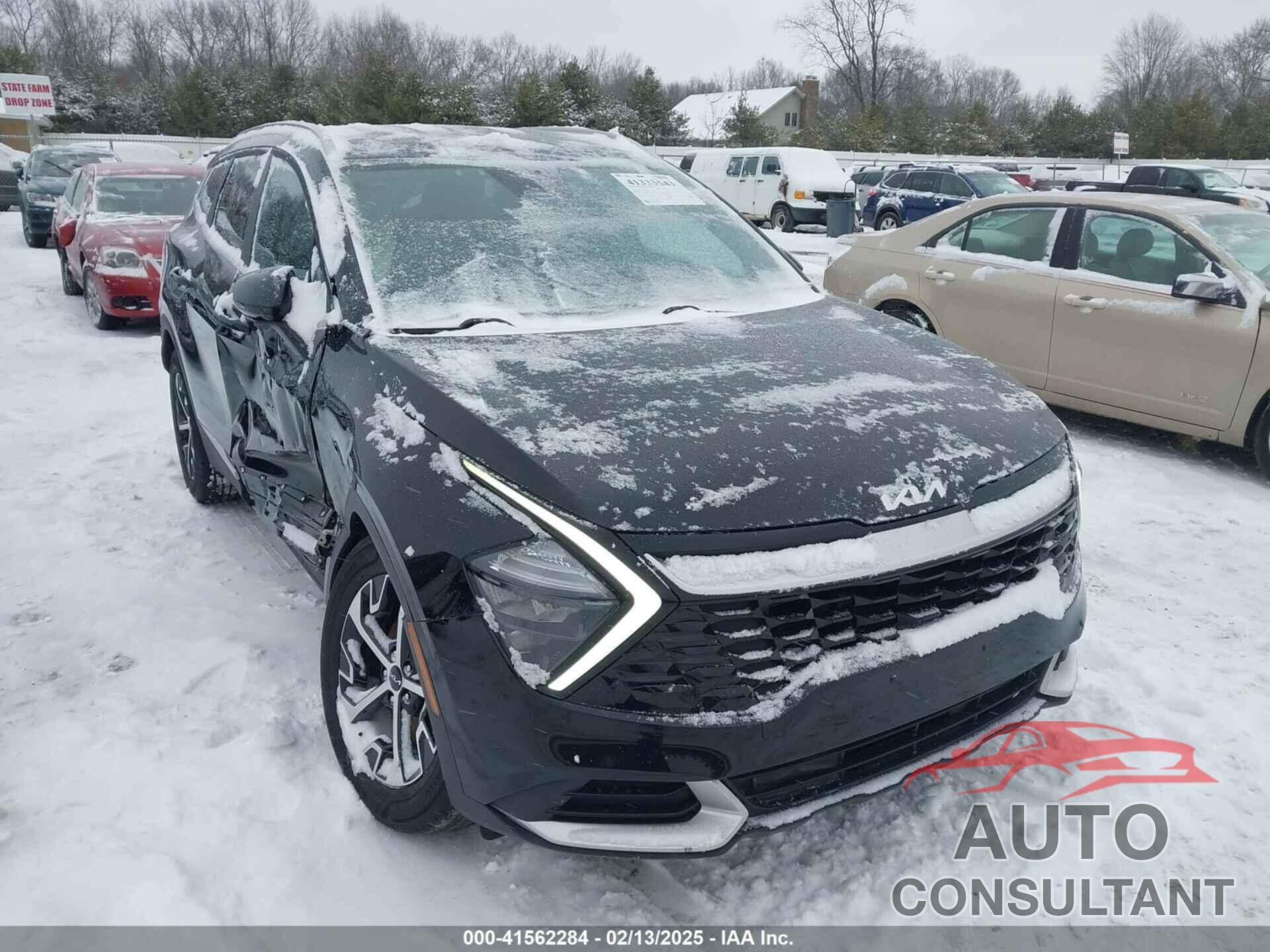KIA SPORTAGE HYBRID 2023 - KNDPVCAG1P7101093