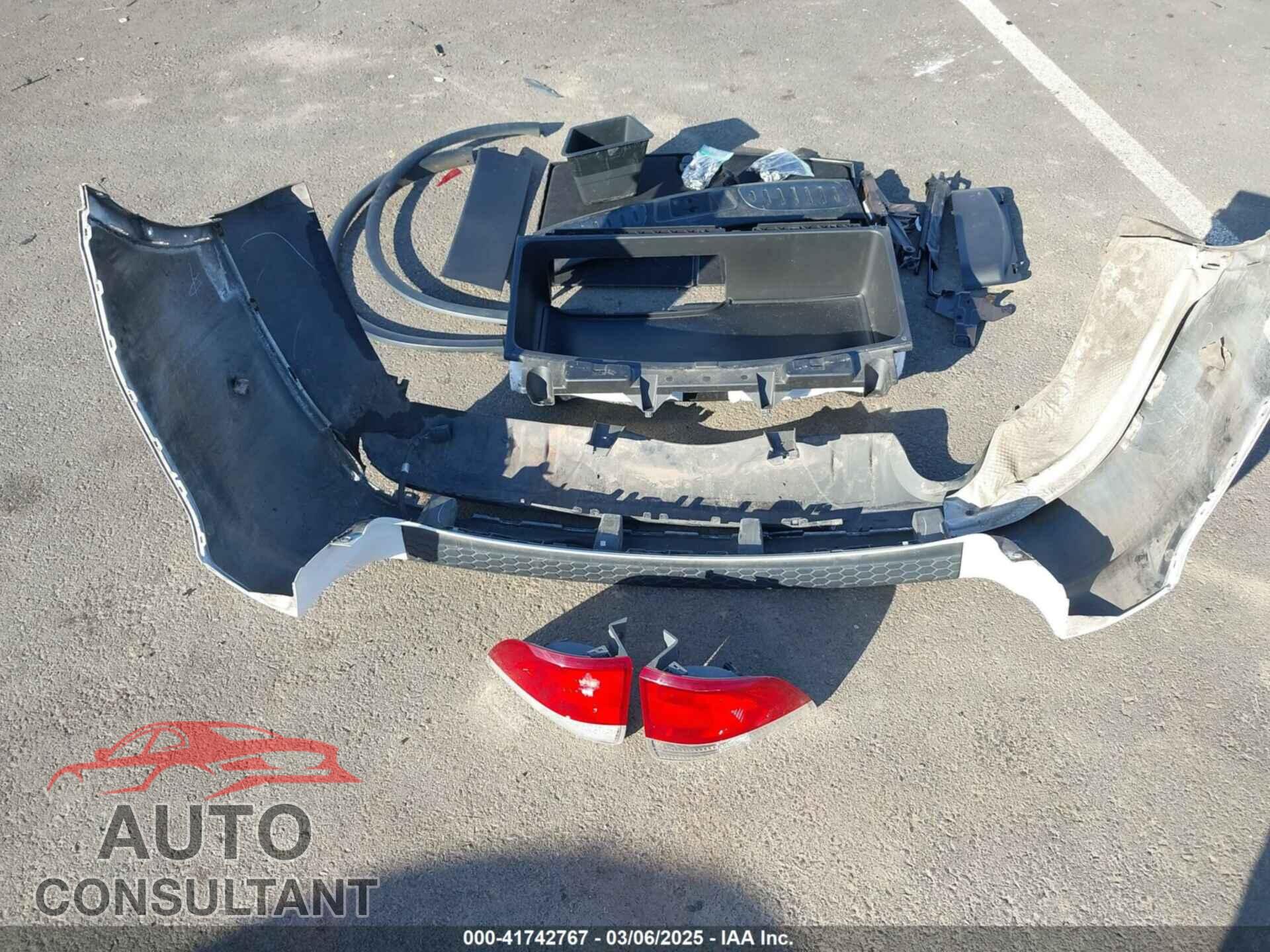 DODGE DURANGO 2013 - 1C4RDJDGXDC675853