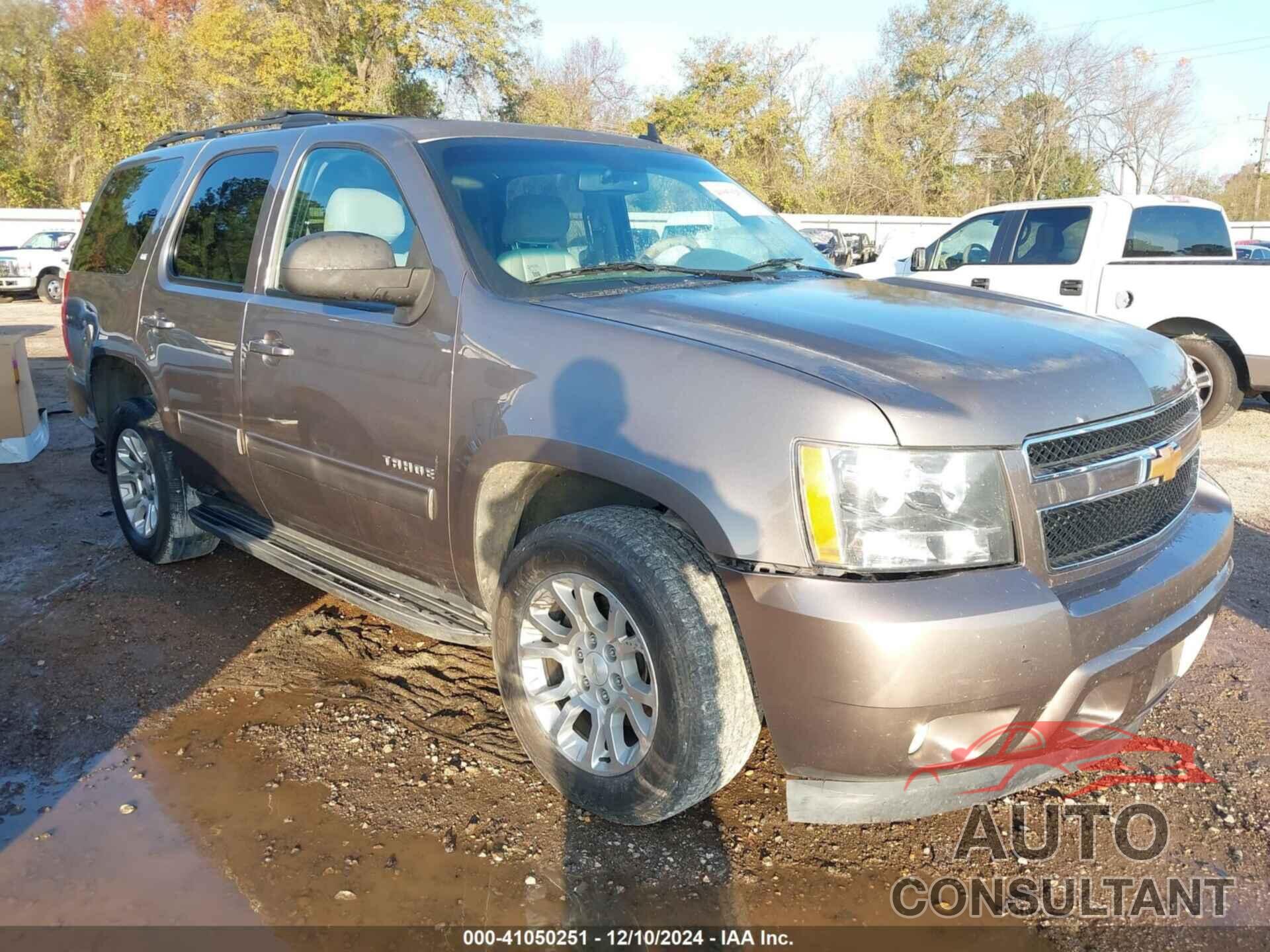 CHEVROLET TAHOE 2014 - 1GNSCBE02ER215152