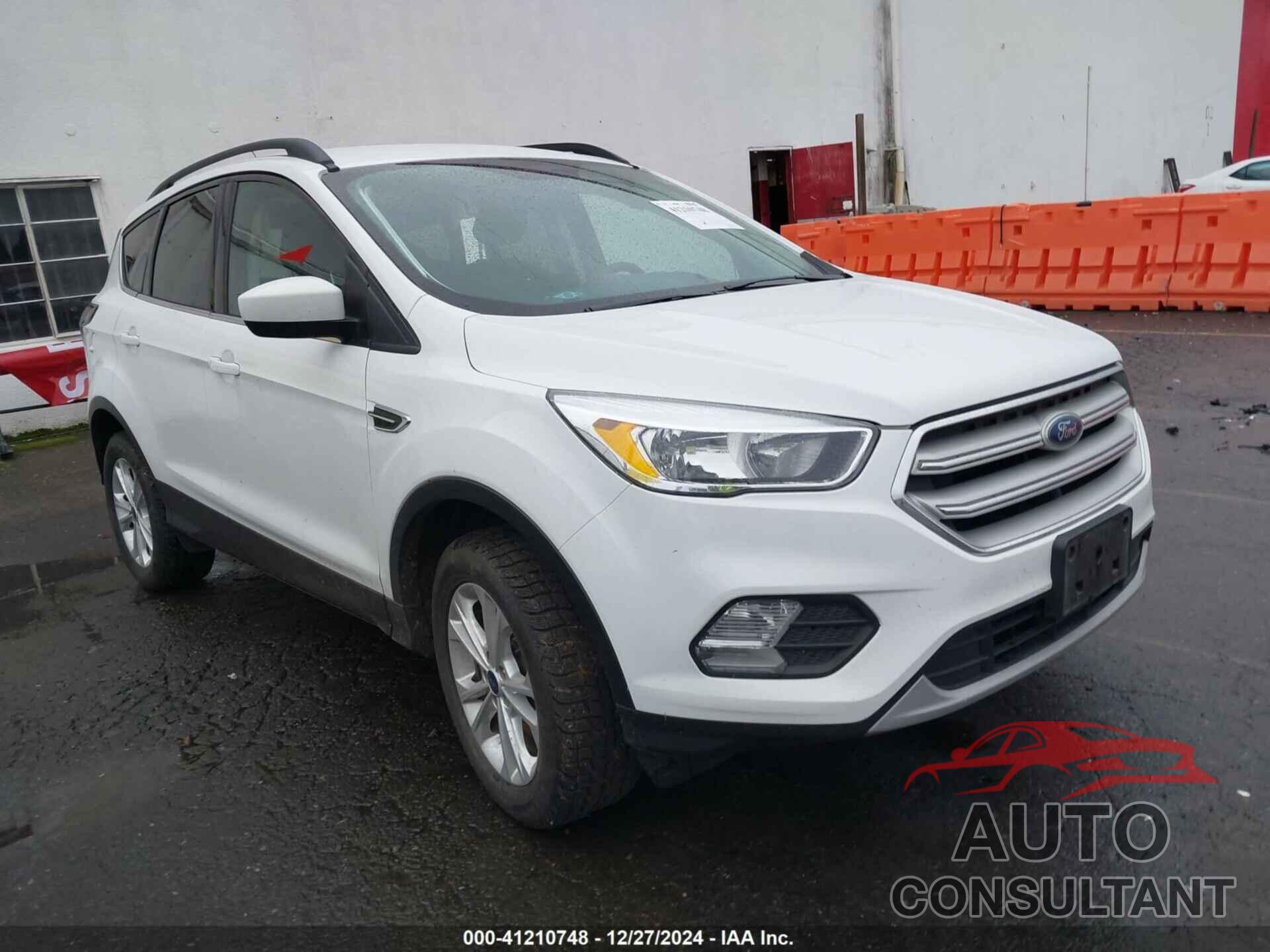 FORD ESCAPE 2018 - 1FMCU9GD0JUB44247