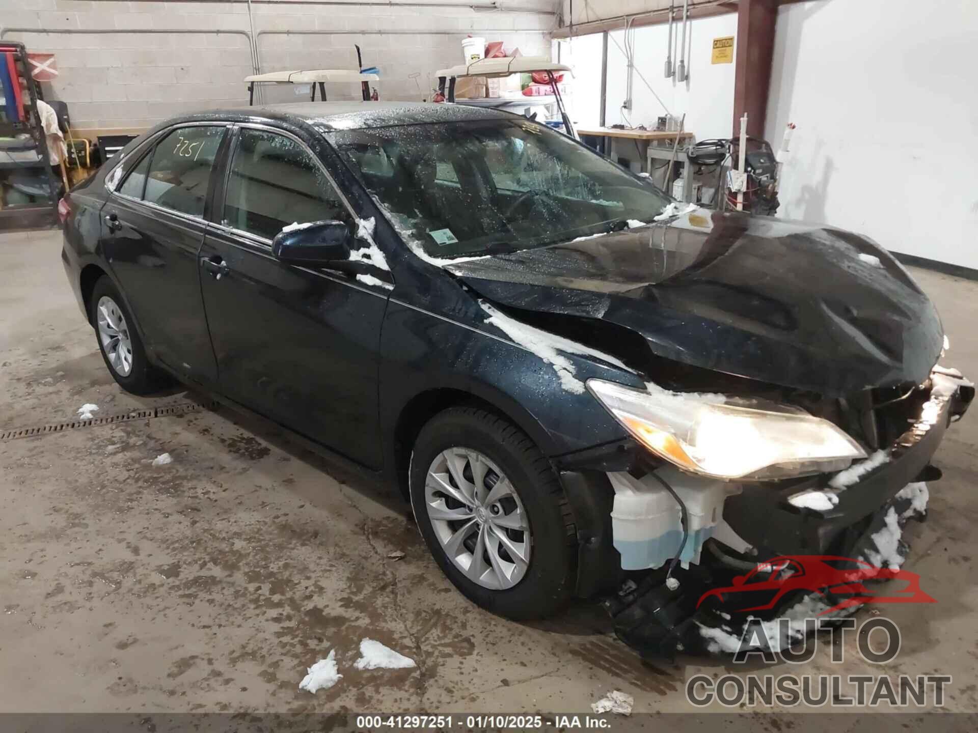 TOYOTA CAMRY 2015 - 4T4BF1FK0FR508185