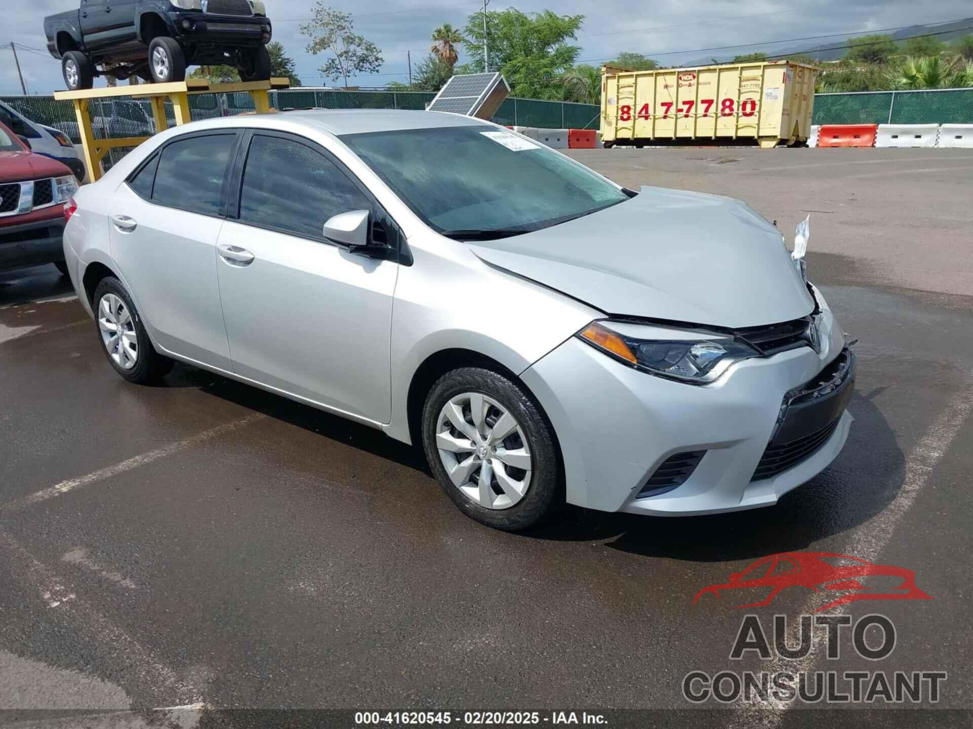 TOYOTA COROLLA 2015 - 5YFBURHE3FP233323