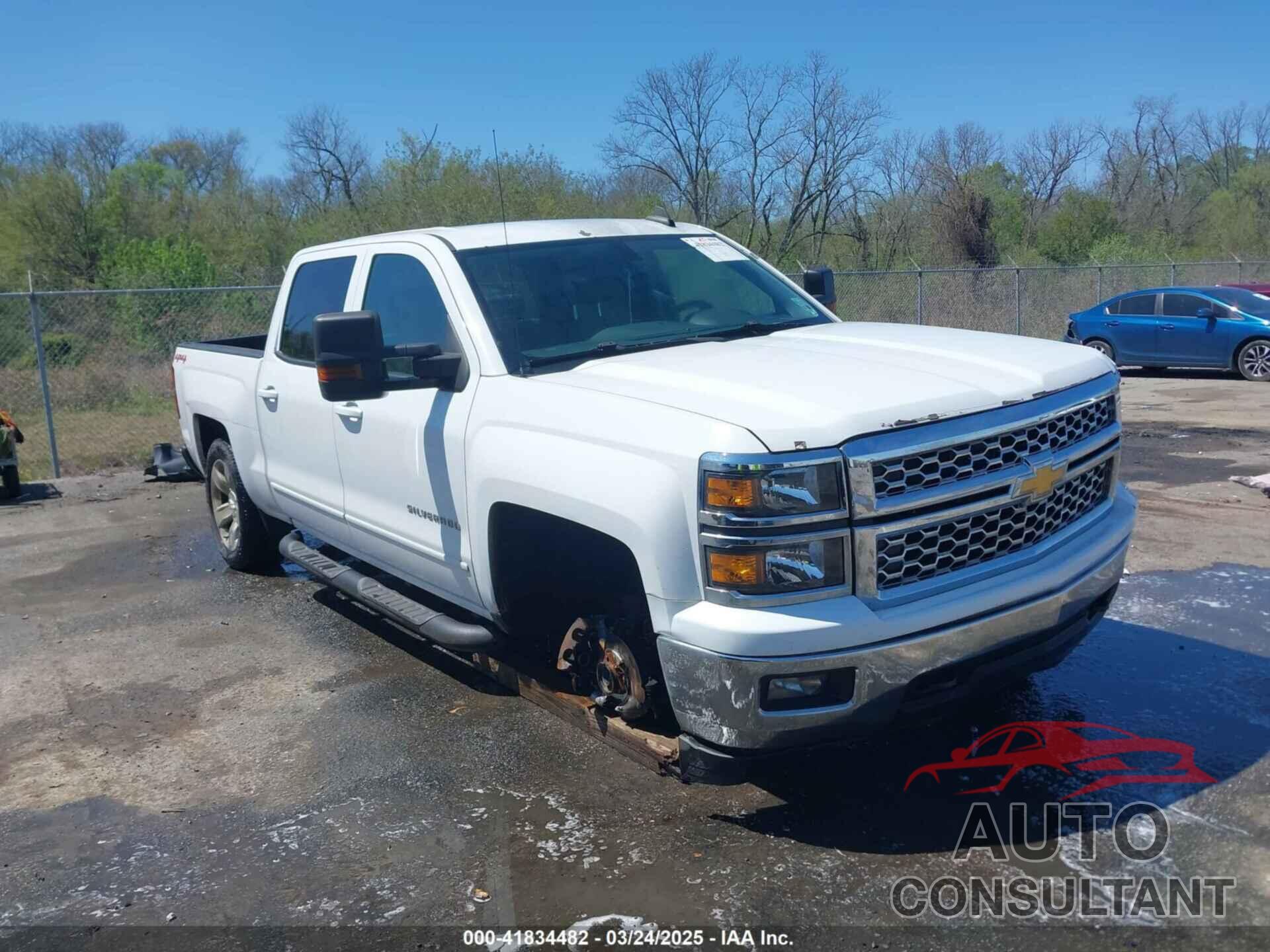CHEVROLET SILVERADO 1500 2015 - 3GCUKREC1FG150559