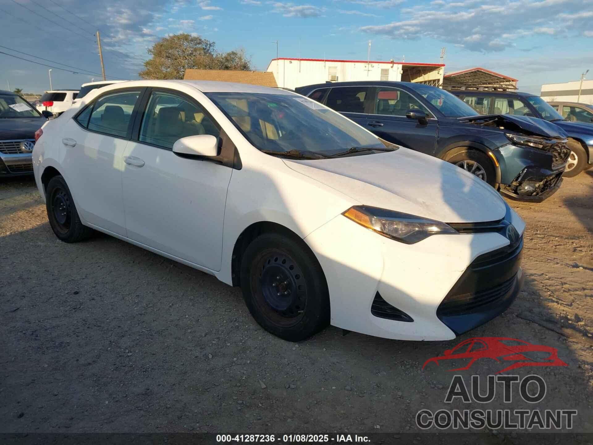 TOYOTA COROLLA 2017 - 2T1BURHE4HC900435