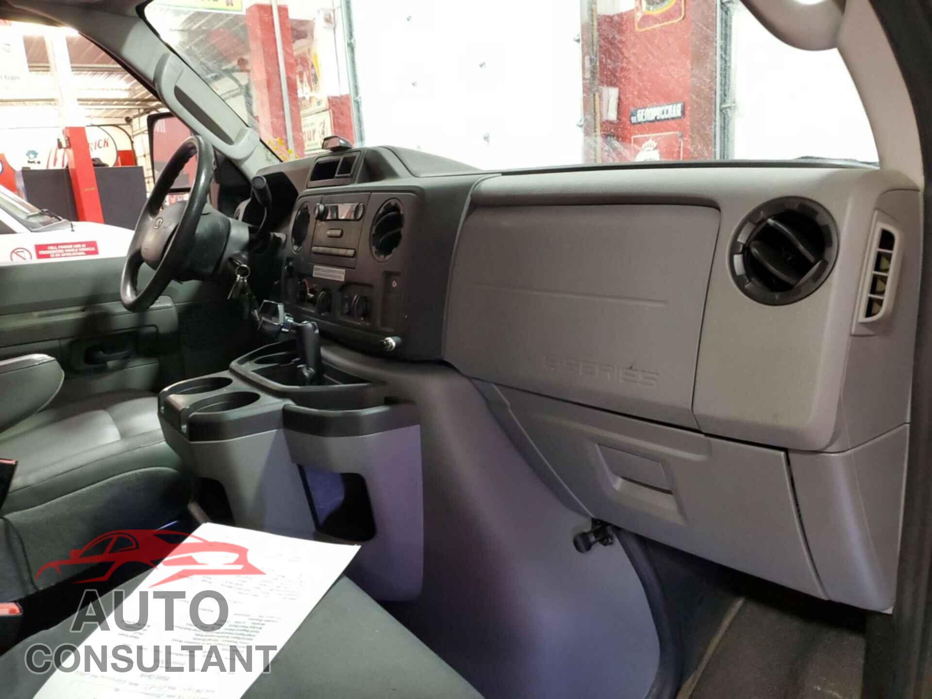 FORD E-450 CUTAWAY 2019 - 1FDXE4FS2KDC53750