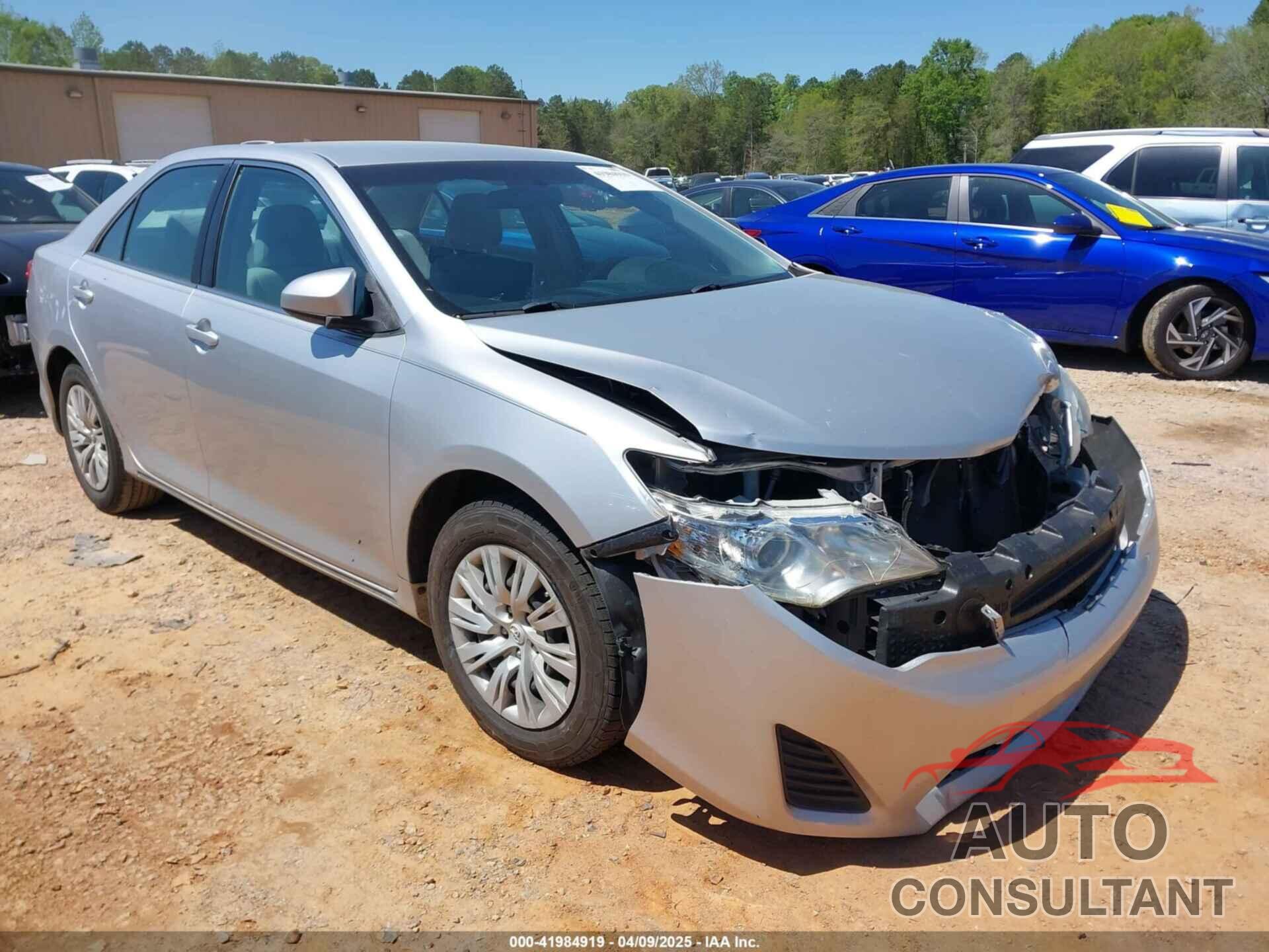 TOYOTA CAMRY 2012 - 4T4BF1FK0CR221540