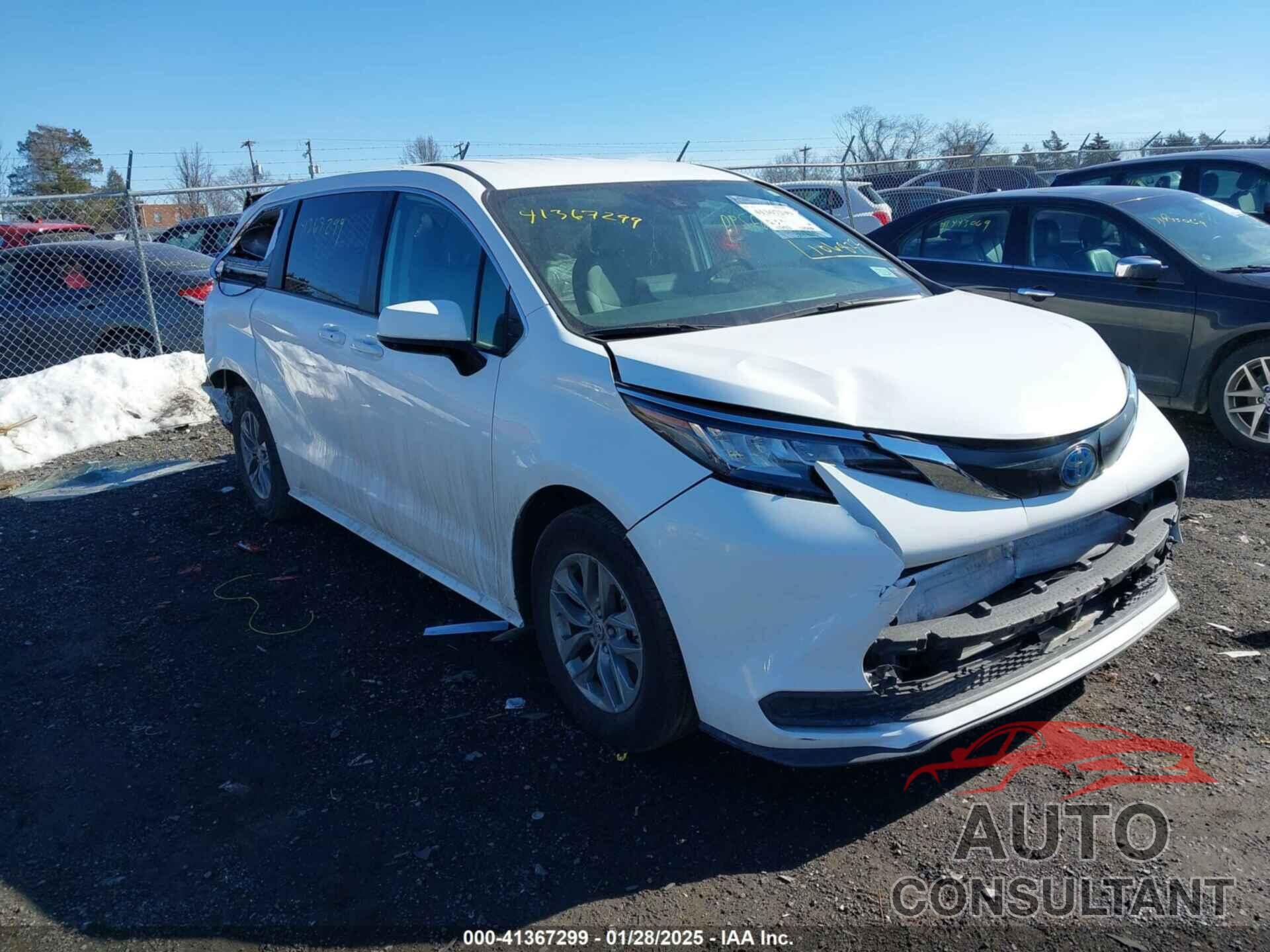 TOYOTA SIENNA 2022 - 5TDKRKEC3NS106833