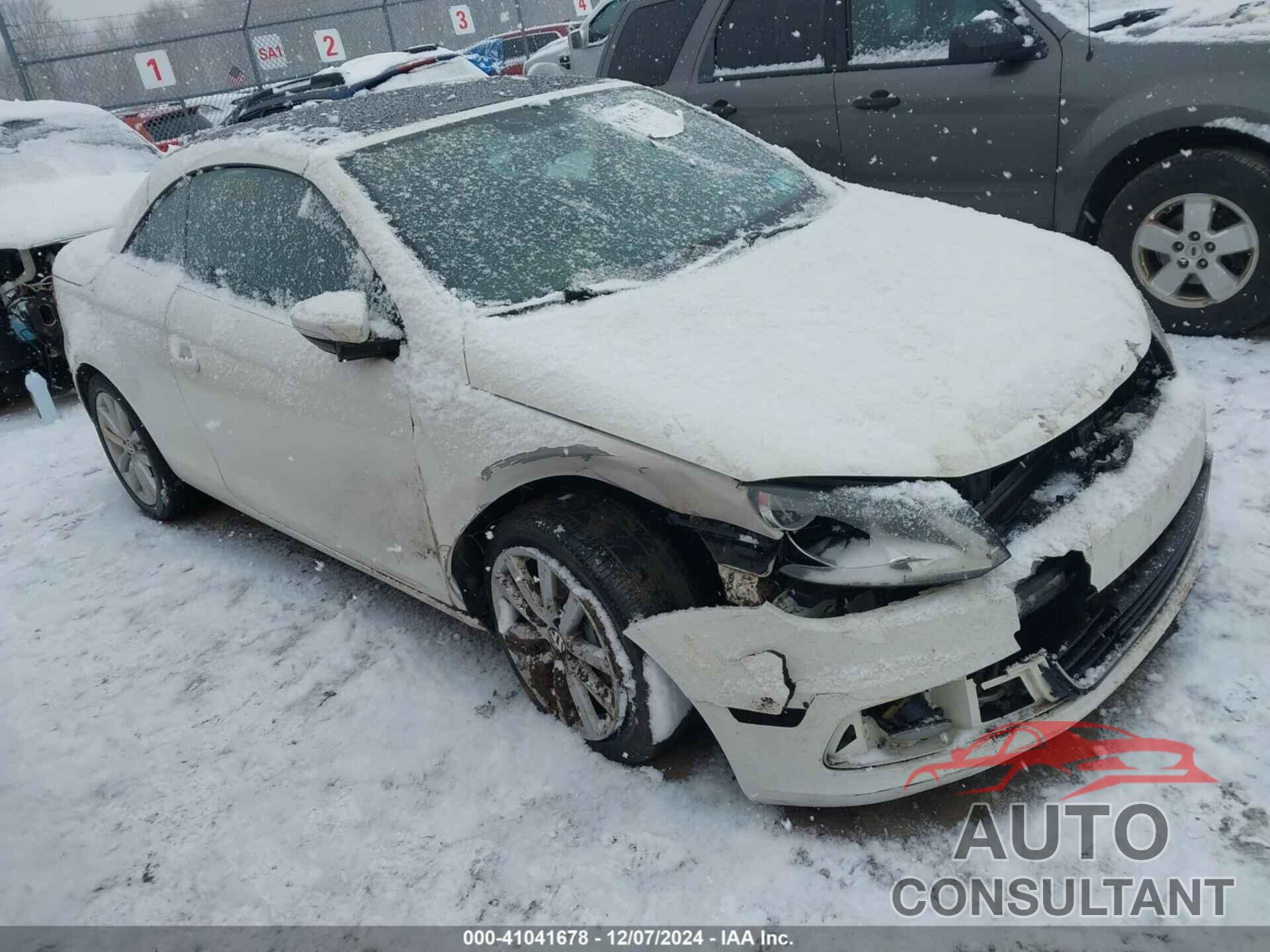 VOLKSWAGEN EOS 2012 - WVWBW7AH8CV000386