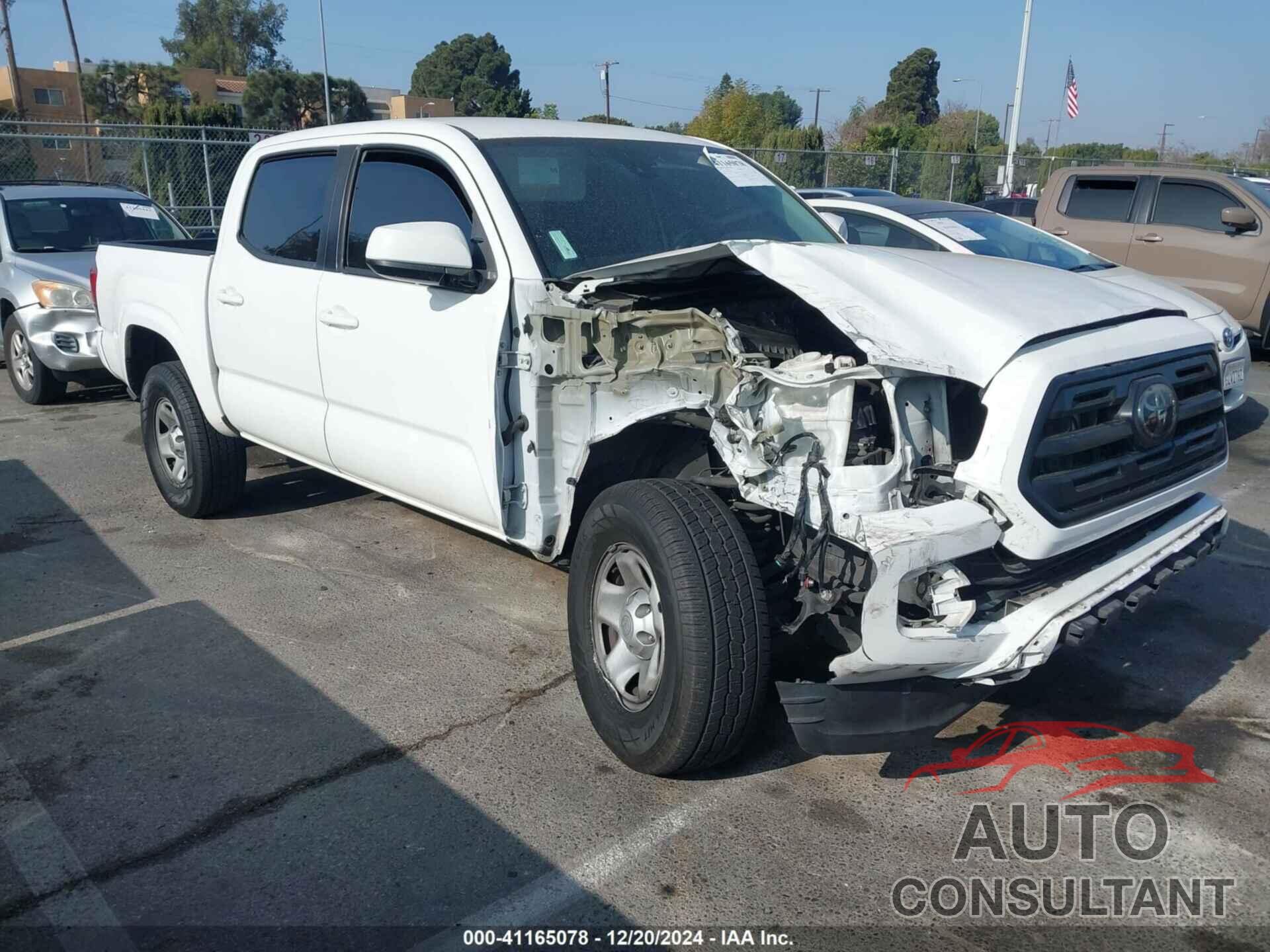 TOYOTA TACOMA 2019 - 5TFAX5GN6KX157413
