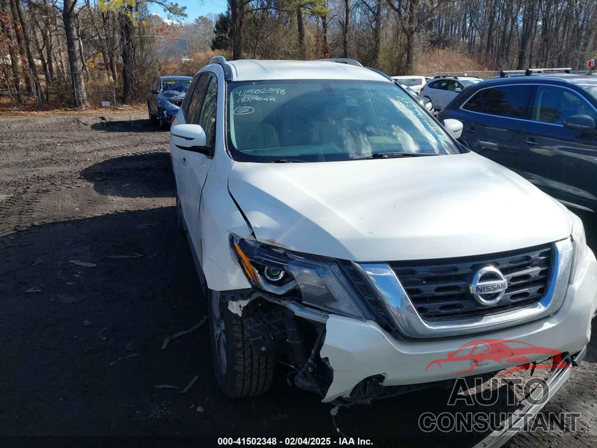 NISSAN PATHFINDER 2018 - 5N1DR2MM8JC678815