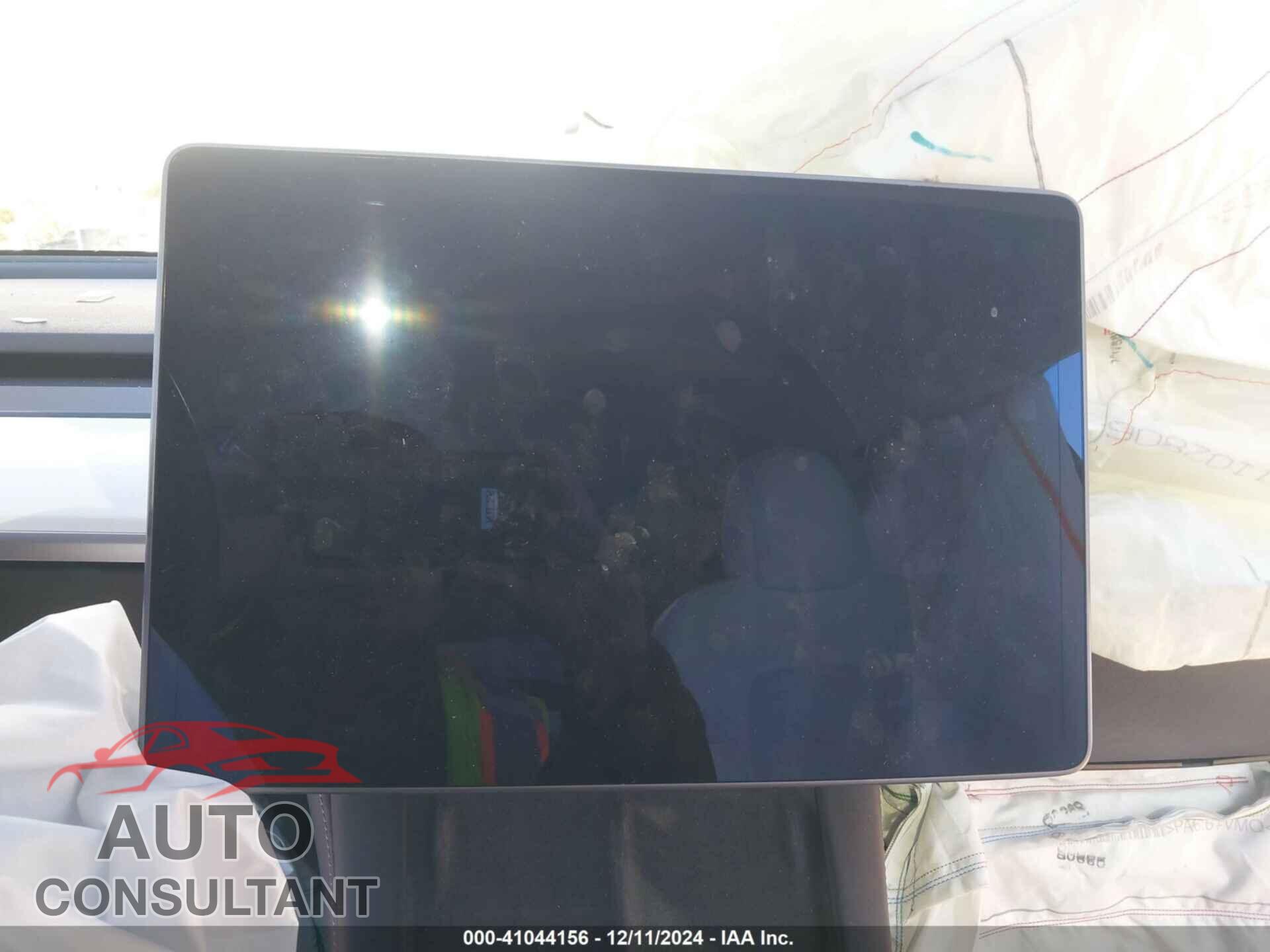 TESLA MODEL Y 2022 - 7SAYGDEEXNF340357
