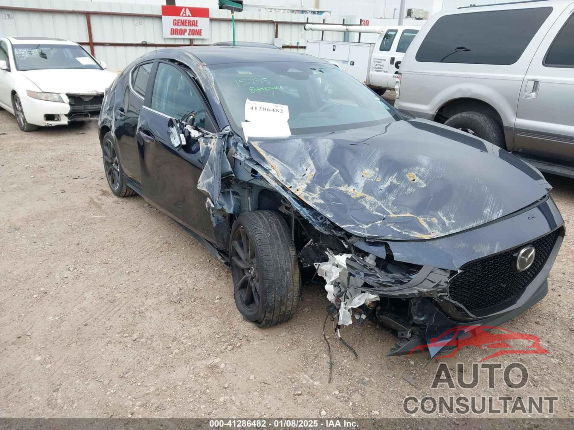 MAZDA MAZDA3 2024 - JM1BPAKM9R1714484