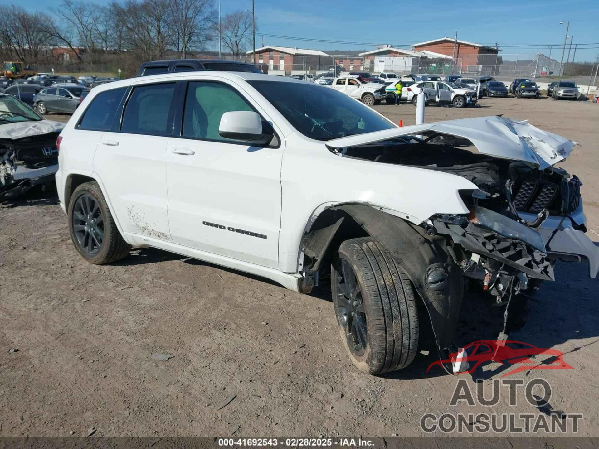 JEEP GRAND CHEROKEE 2017 - 1C4RJEAG4HC952779