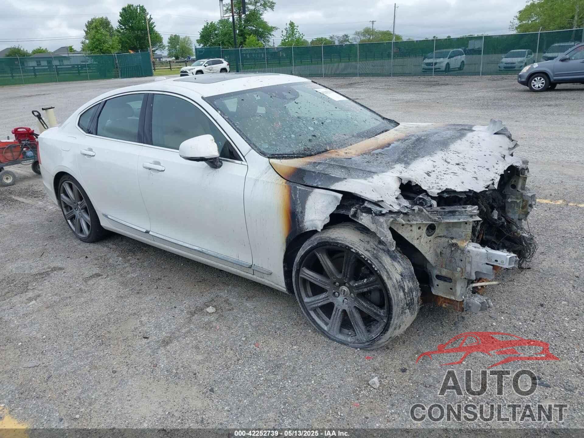 VOLVO S90 2017 - YV1A22MLXH1008010