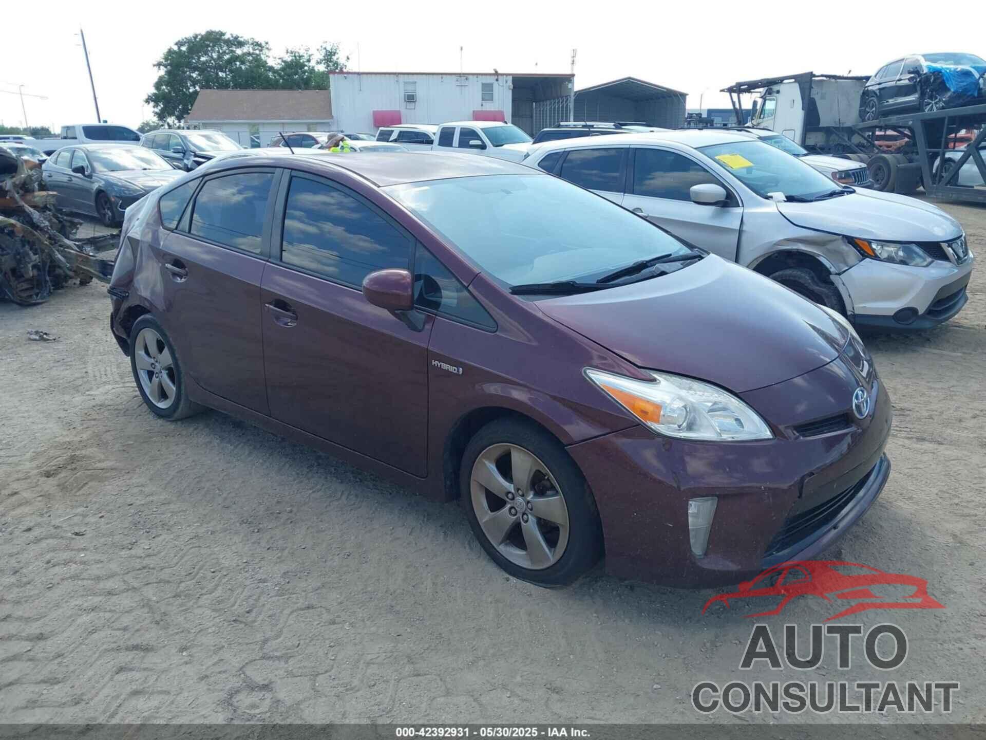 TOYOTA PRIUS 2013 - JTDKN3DUXD5620985