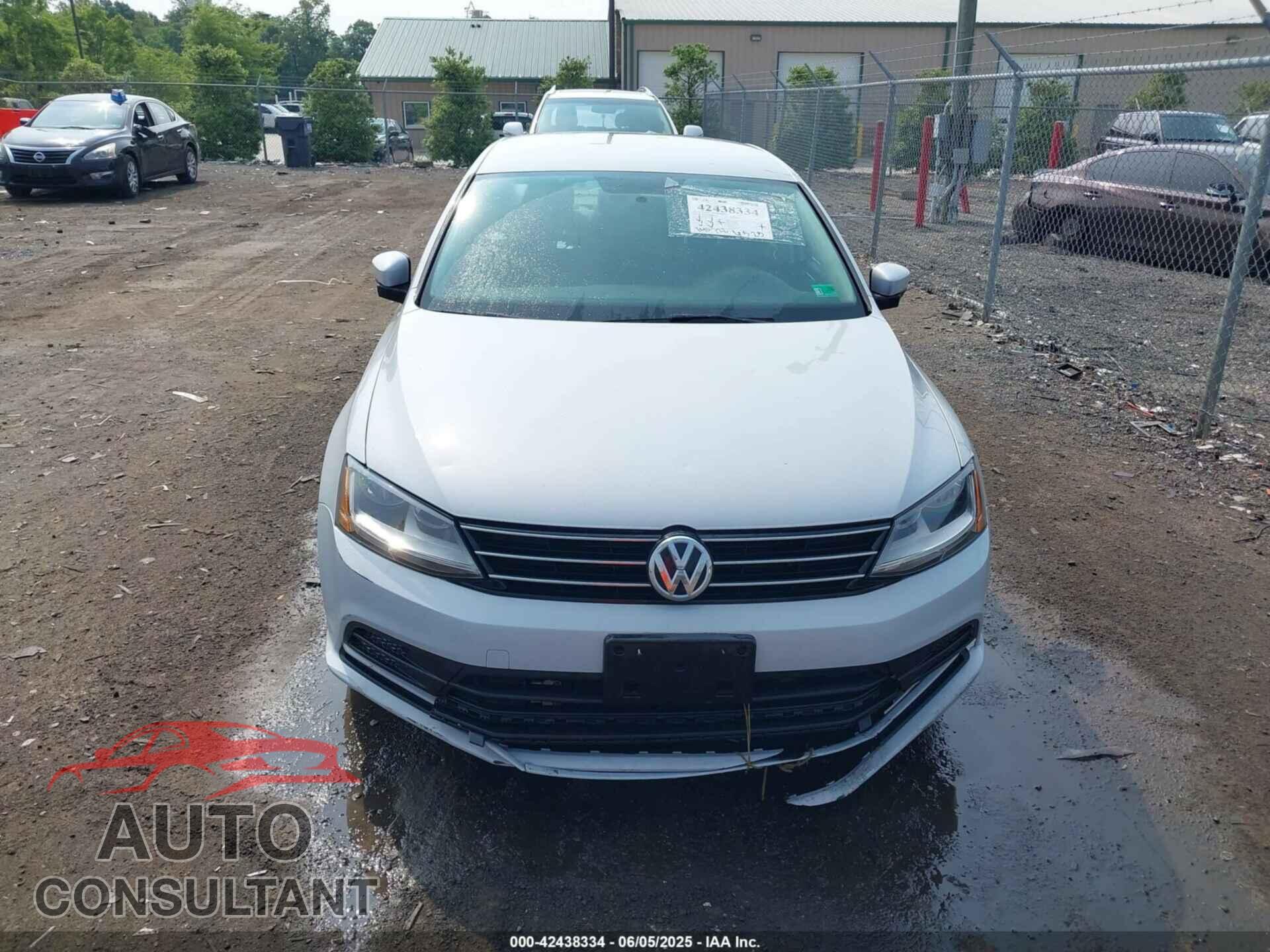 VOLKSWAGEN JETTA 2017 - 3VW2B7AJ3HM376653