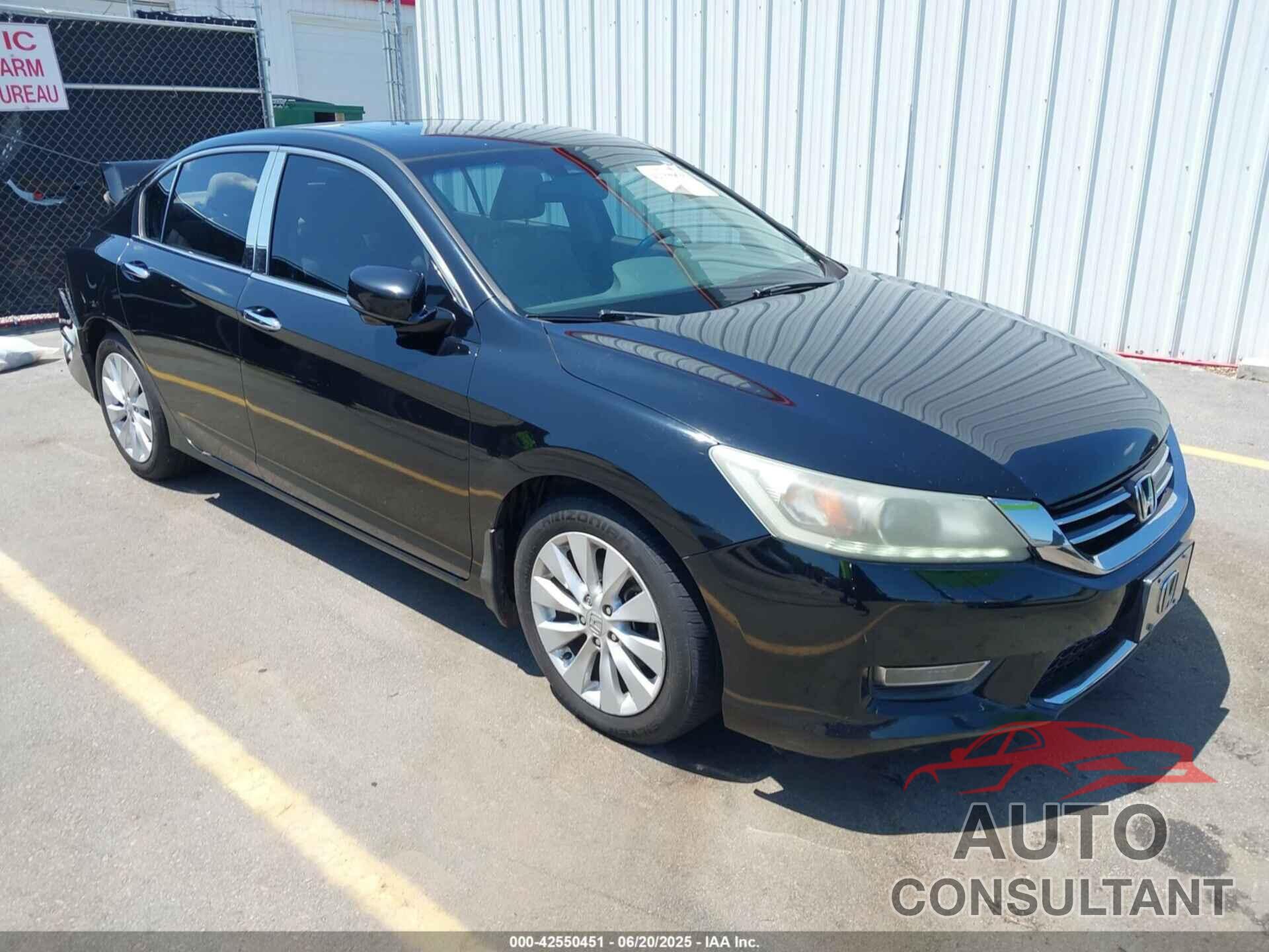 HONDA ACCORD 2013 - 1HGCR3F87DA039655