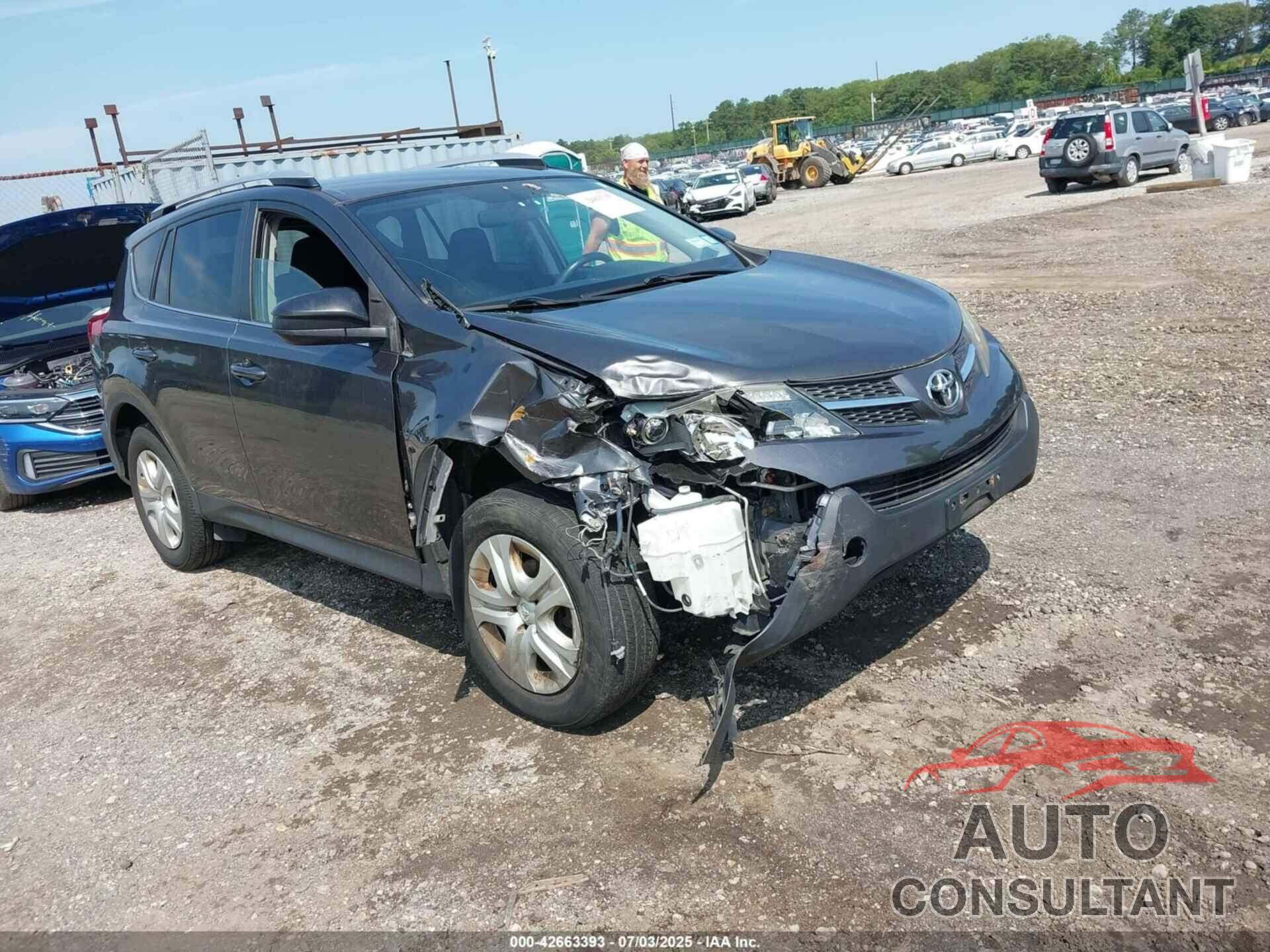 TOYOTA RAV4 2015 - JTMBFREV3FJ037806