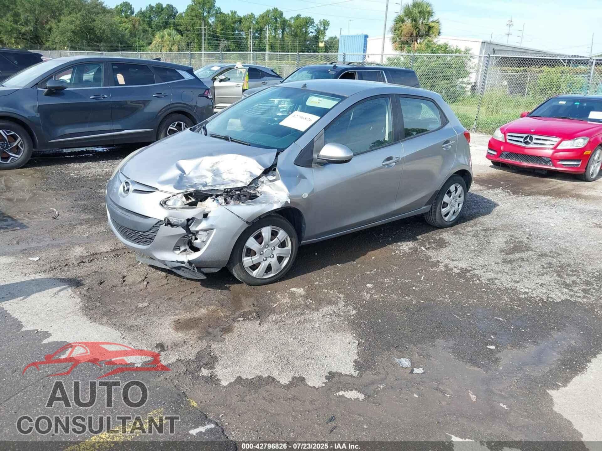 MAZDA MAZDA2 2014 - JM1DE1KY8E0174529