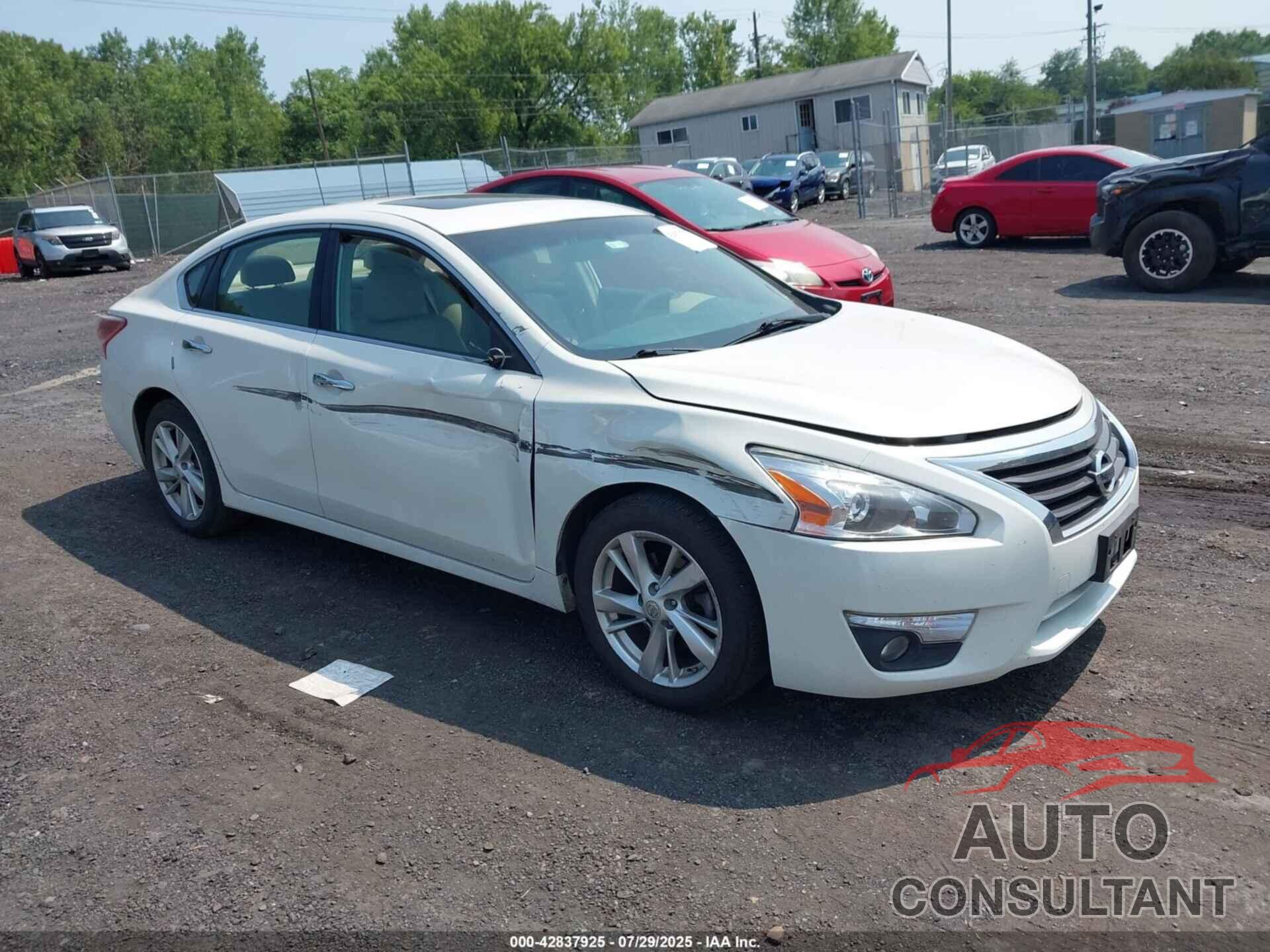 NISSAN ALTIMA 2013 - 1N4AL3AP2DC137637