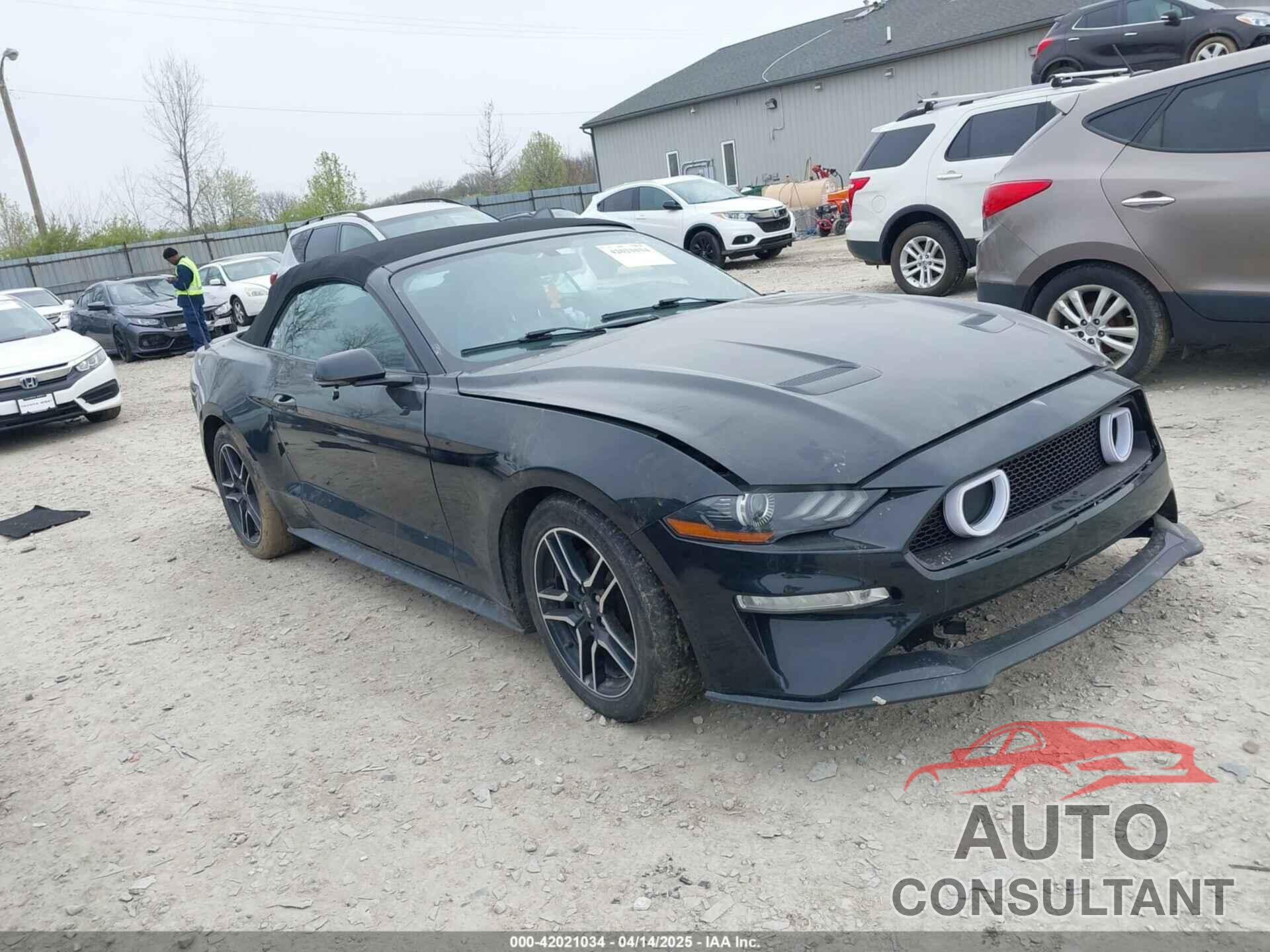 FORD MUSTANG 2018 - 1FATP8UH5J5111239