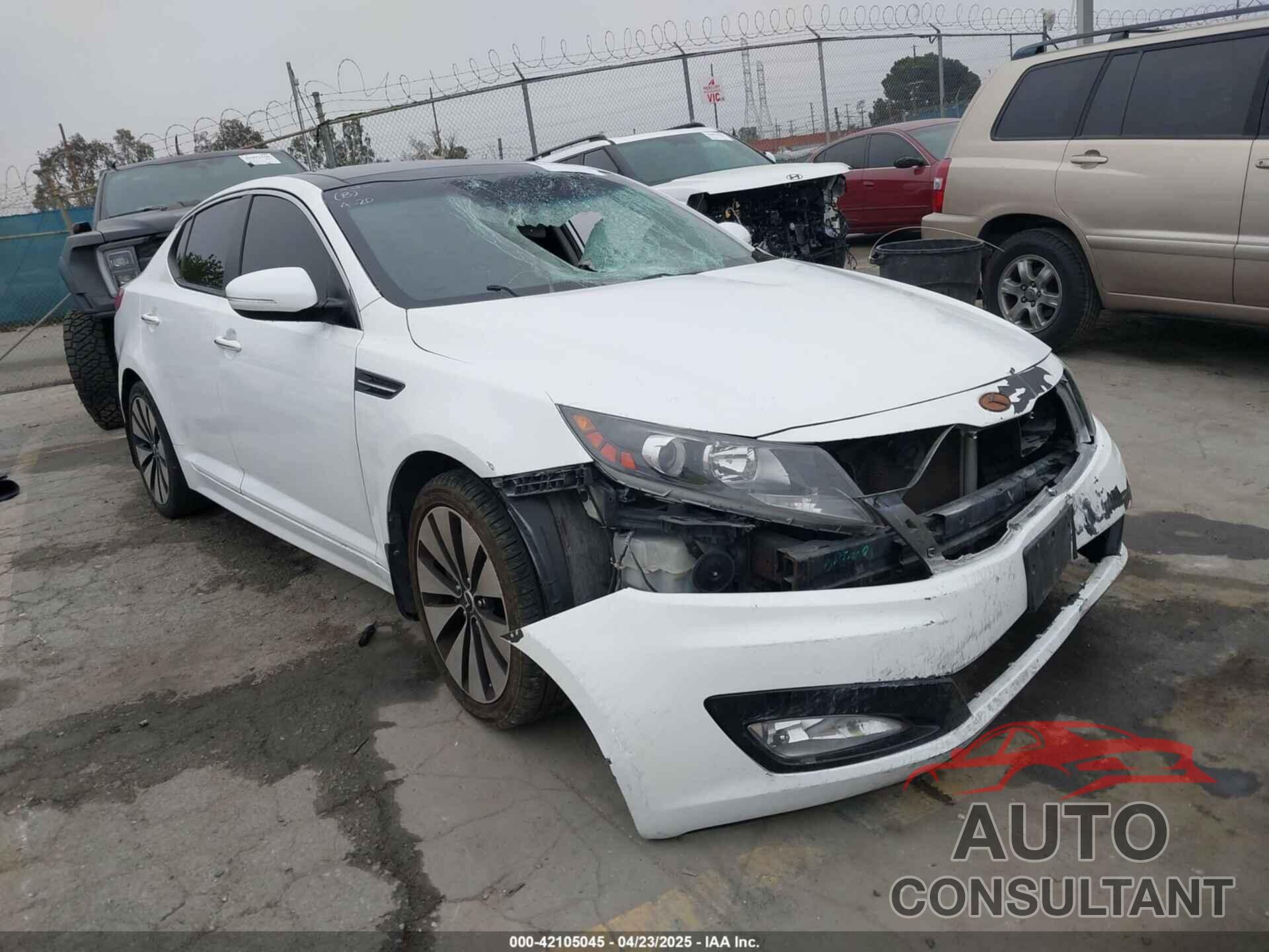 KIA OPTIMA 2011 - KNAGR4A60B5134153