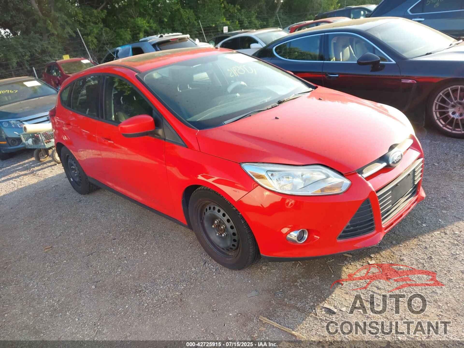FORD FOCUS 2012 - 1FAHP3K26CL277968