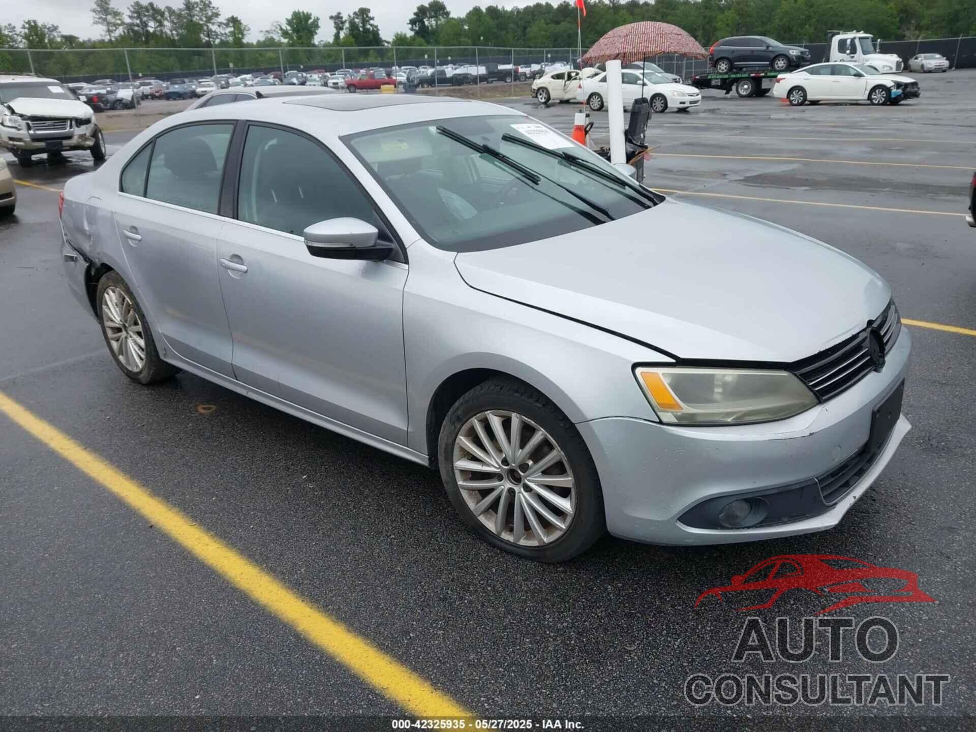 VOLKSWAGEN JETTA 2011 - 3VWLZ7AJXBM360313