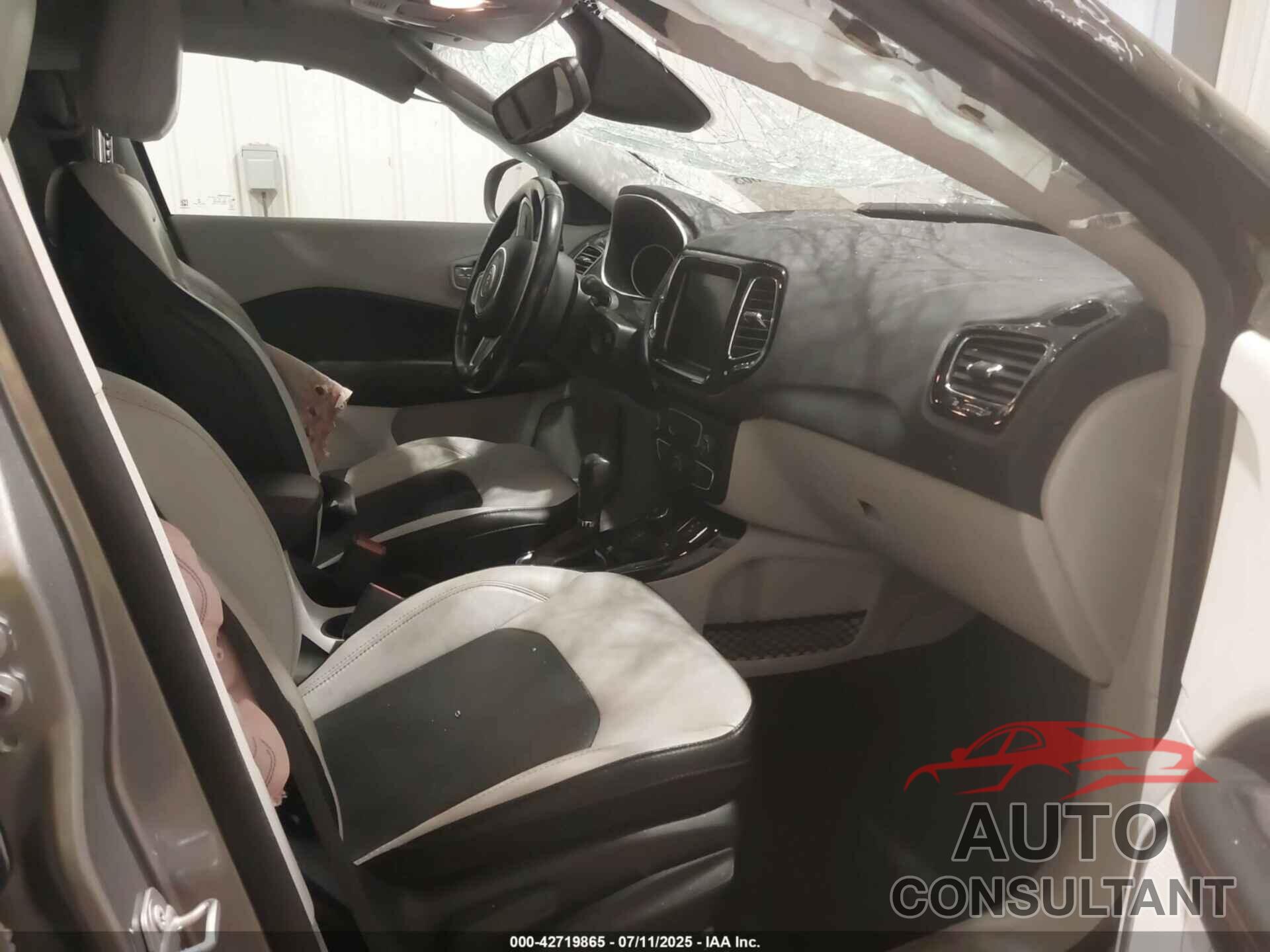 JEEP COMPASS 2020 - 3C4NJDCB1LT222917