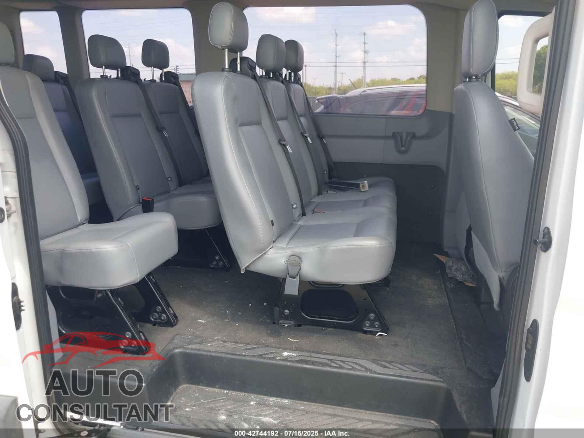 FORD TRANSIT-350 2015 - 1FBAX2CM5FKB12854