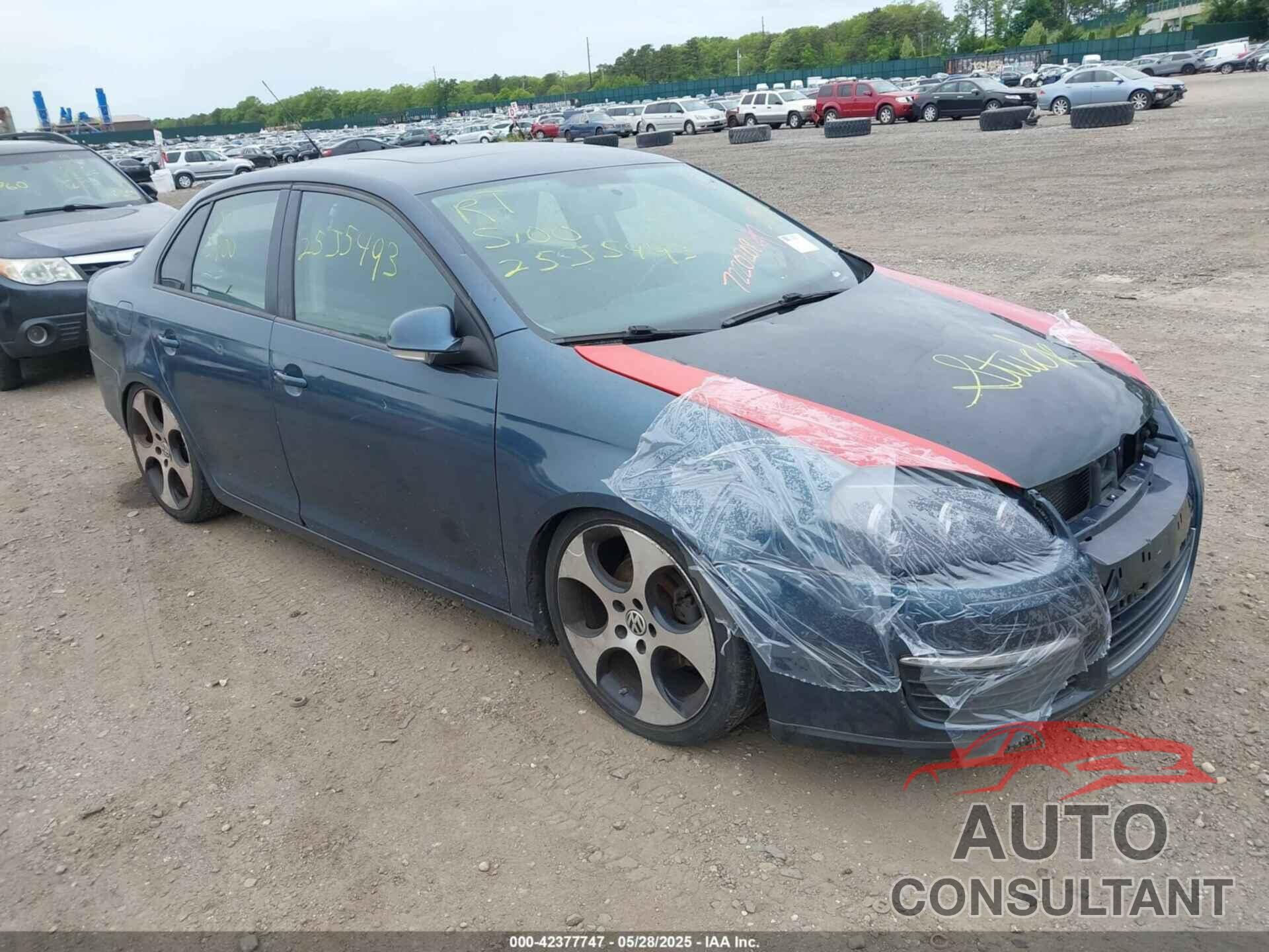 VOLKSWAGEN JETTA 2010 - 3VWRZ7AJ6AM130101