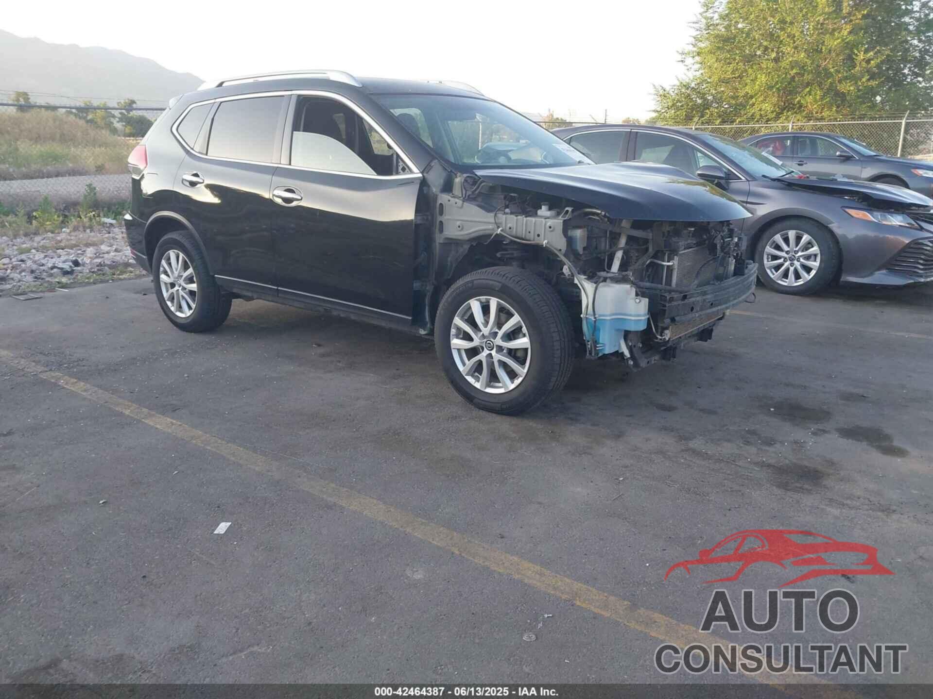 NISSAN ROGUE 2017 - KNMAT2MV4HP583222