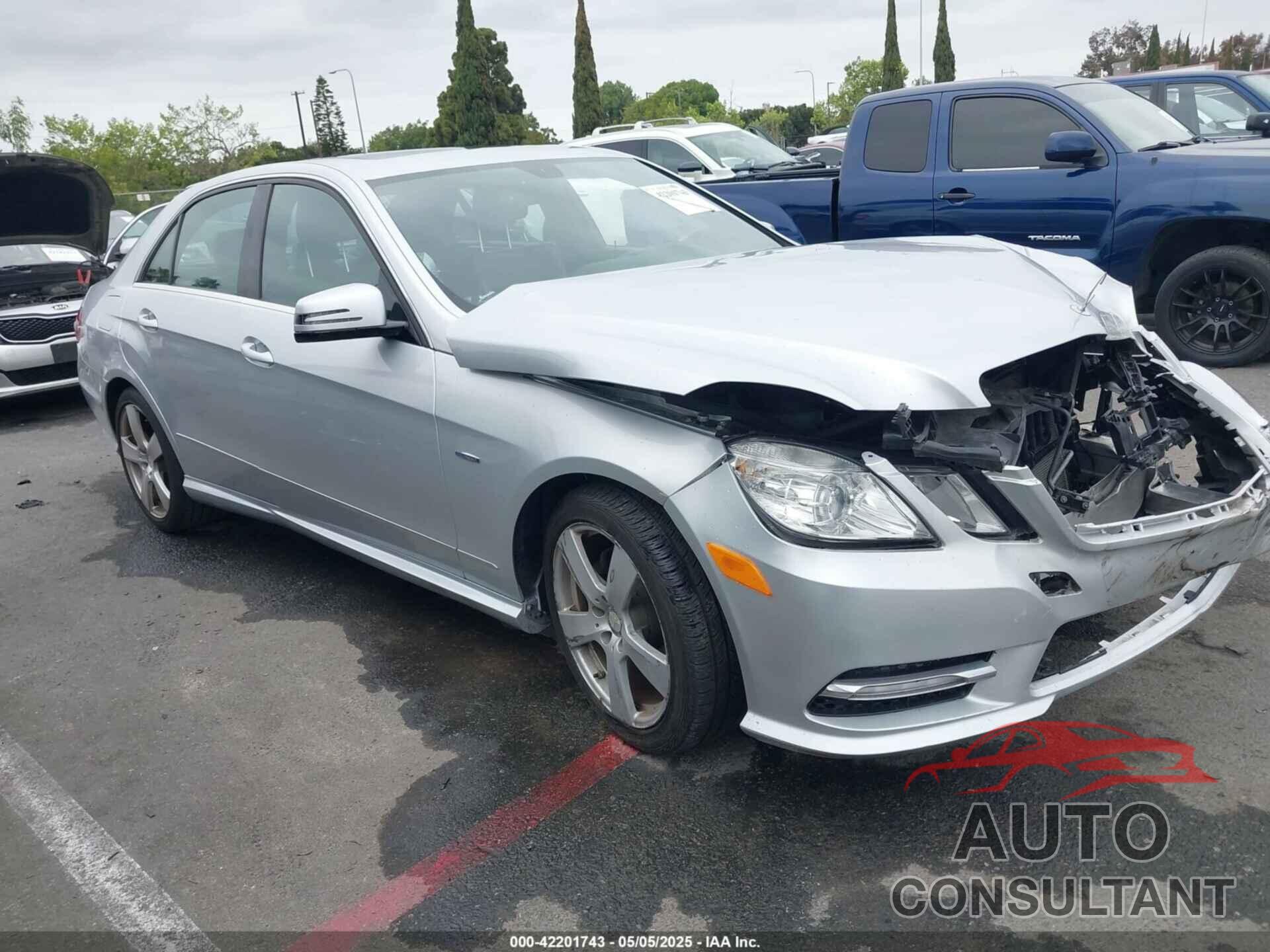 MERCEDES-BENZ E 350 2012 - WDDHF5KB1CA659612
