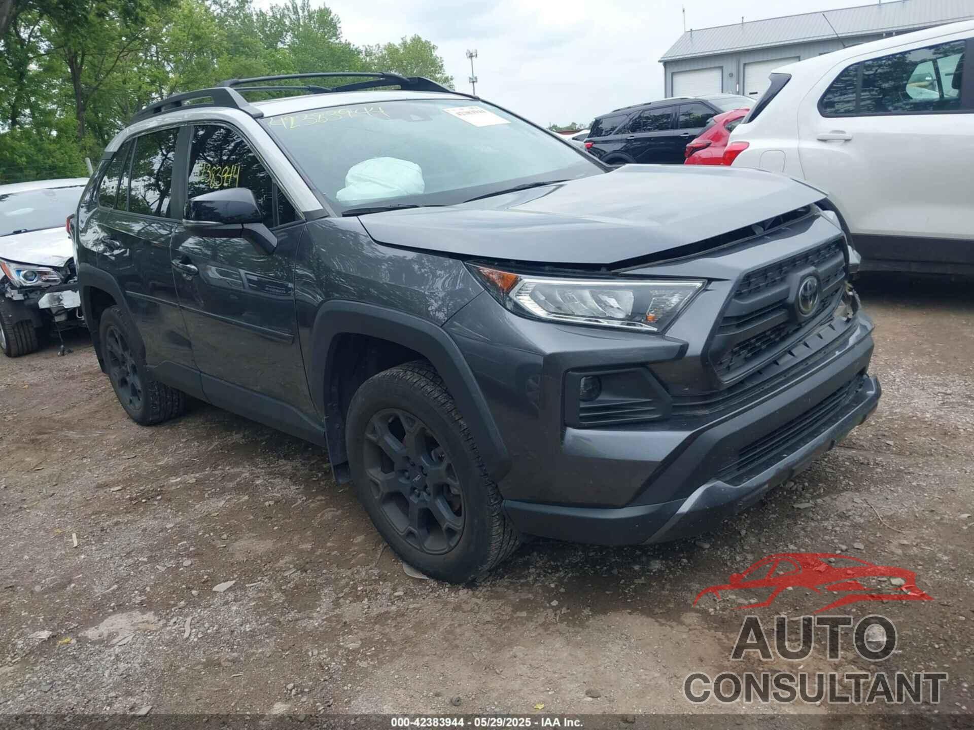 TOYOTA RAV4 2020 - 2T3J1RFV4LC087234