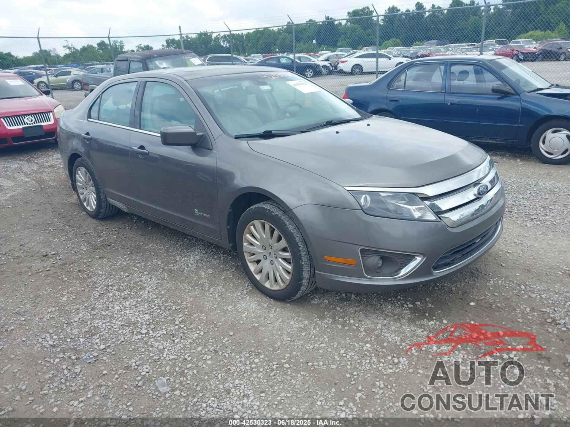 FORD FUSION HYBRID 2011 - 3FADP0L39BR302057