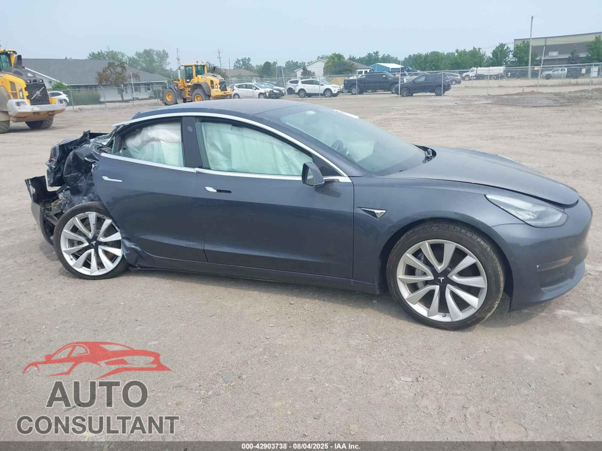 TESLA MODEL 3 2018 - 5YJ3E1EB9JF187059