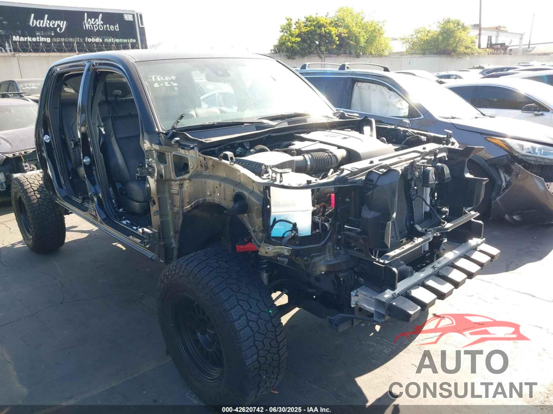 TOYOTA TACOMA 2023 - 3TMCZ5AN8PM631208
