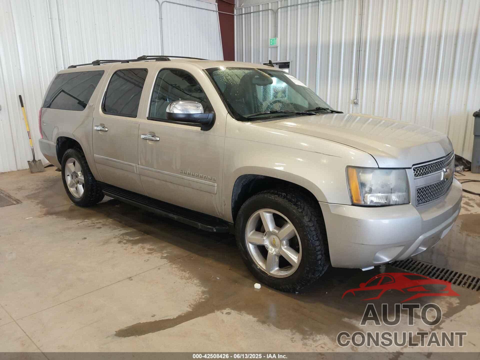 CHEVROLET SUBURBAN 1500 2009 - 1GNFC36099R156290