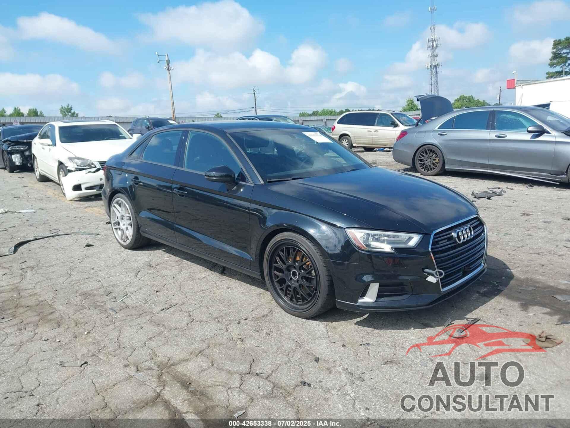 AUDI A3 2017 - WAUB8GFF2H1047555