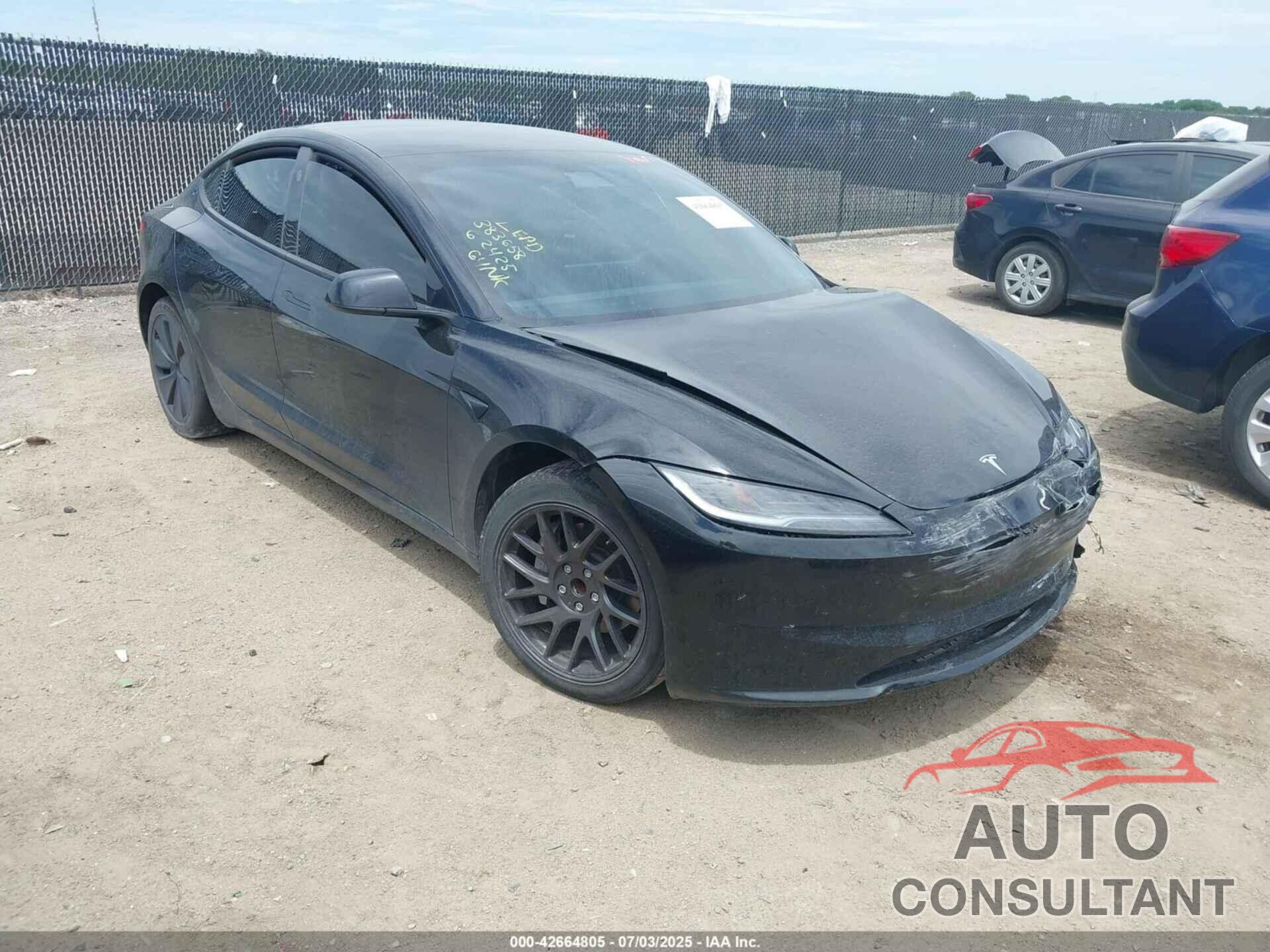 TESLA MODEL 3 2024 - 5YJ3E1EA1RF718841