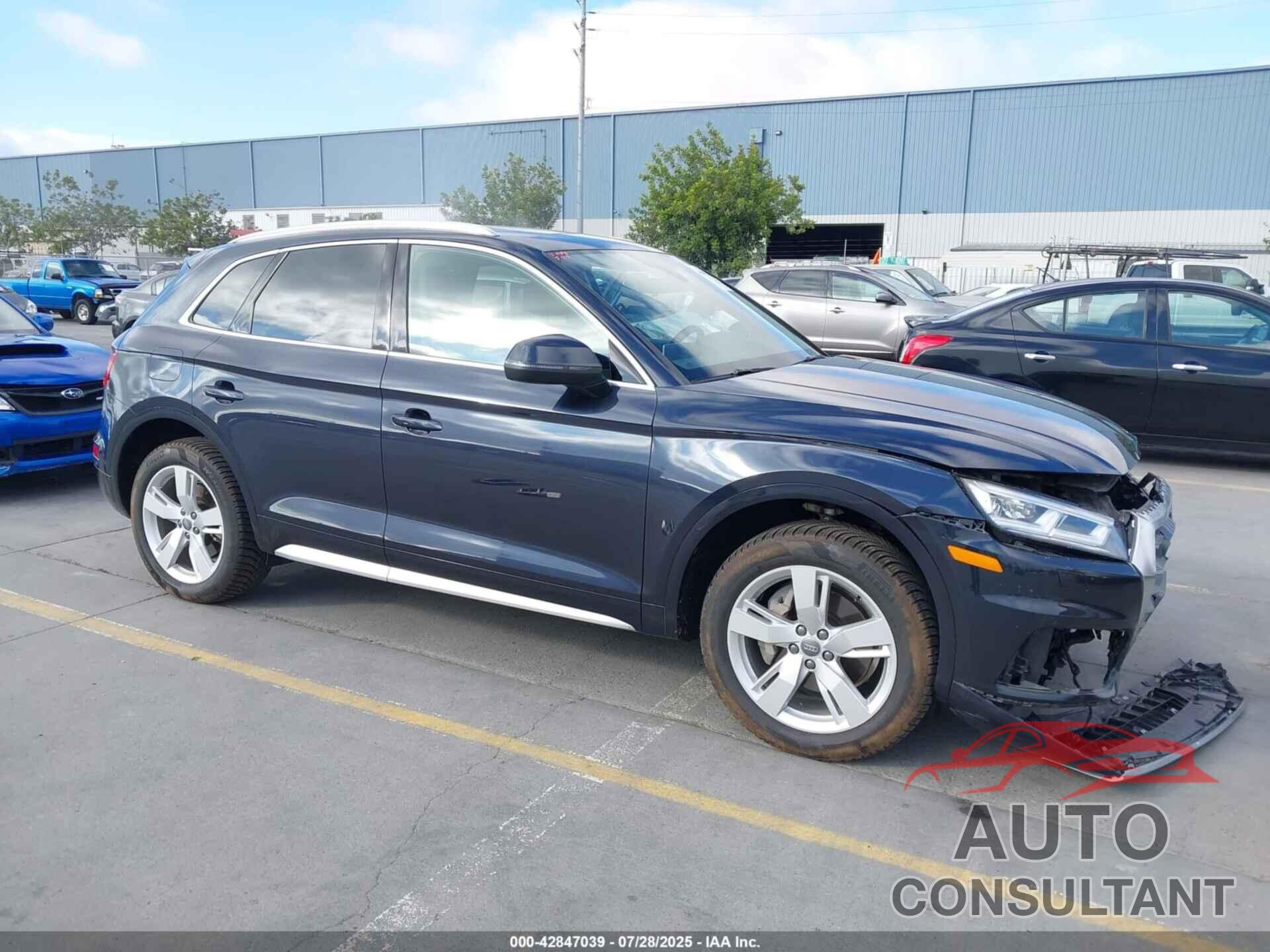 AUDI Q5 2018 - WA1BNAFY0J2160196